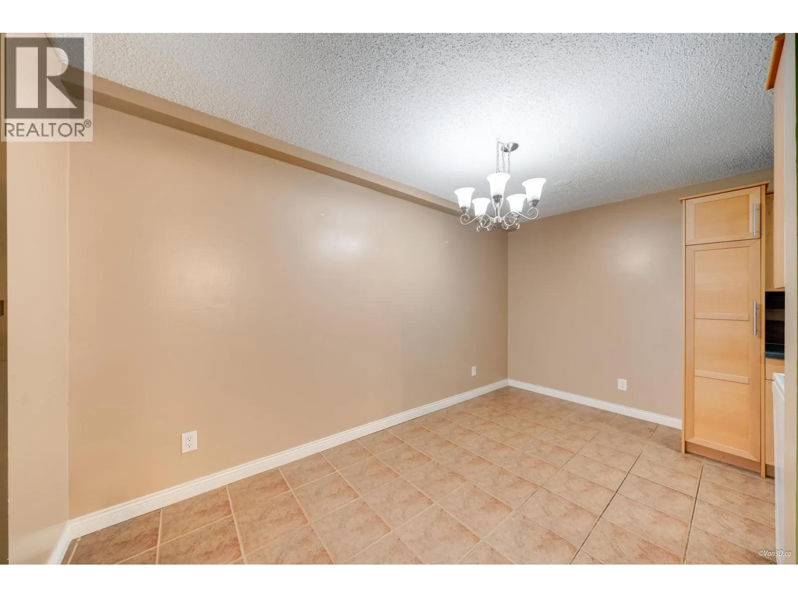 115 8591 WESTMINSTER HIGHWAY