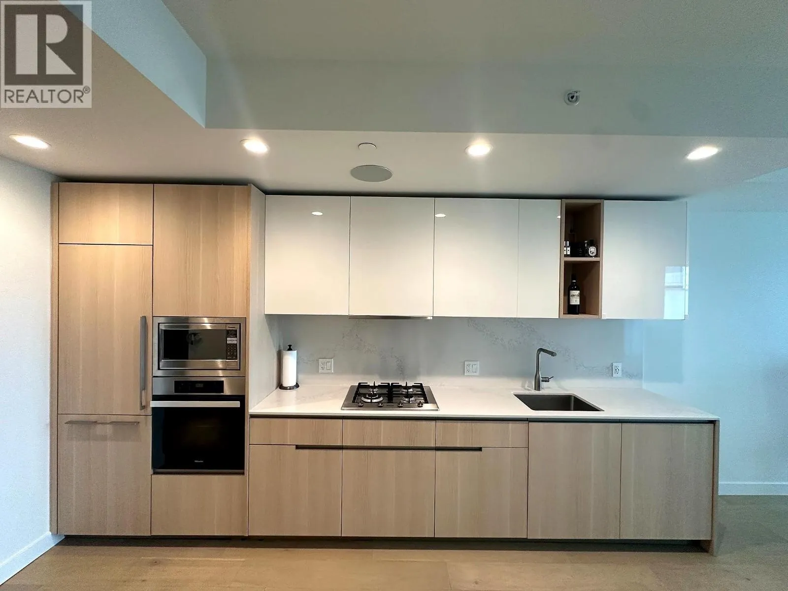 603 6855 PEARSON WAY