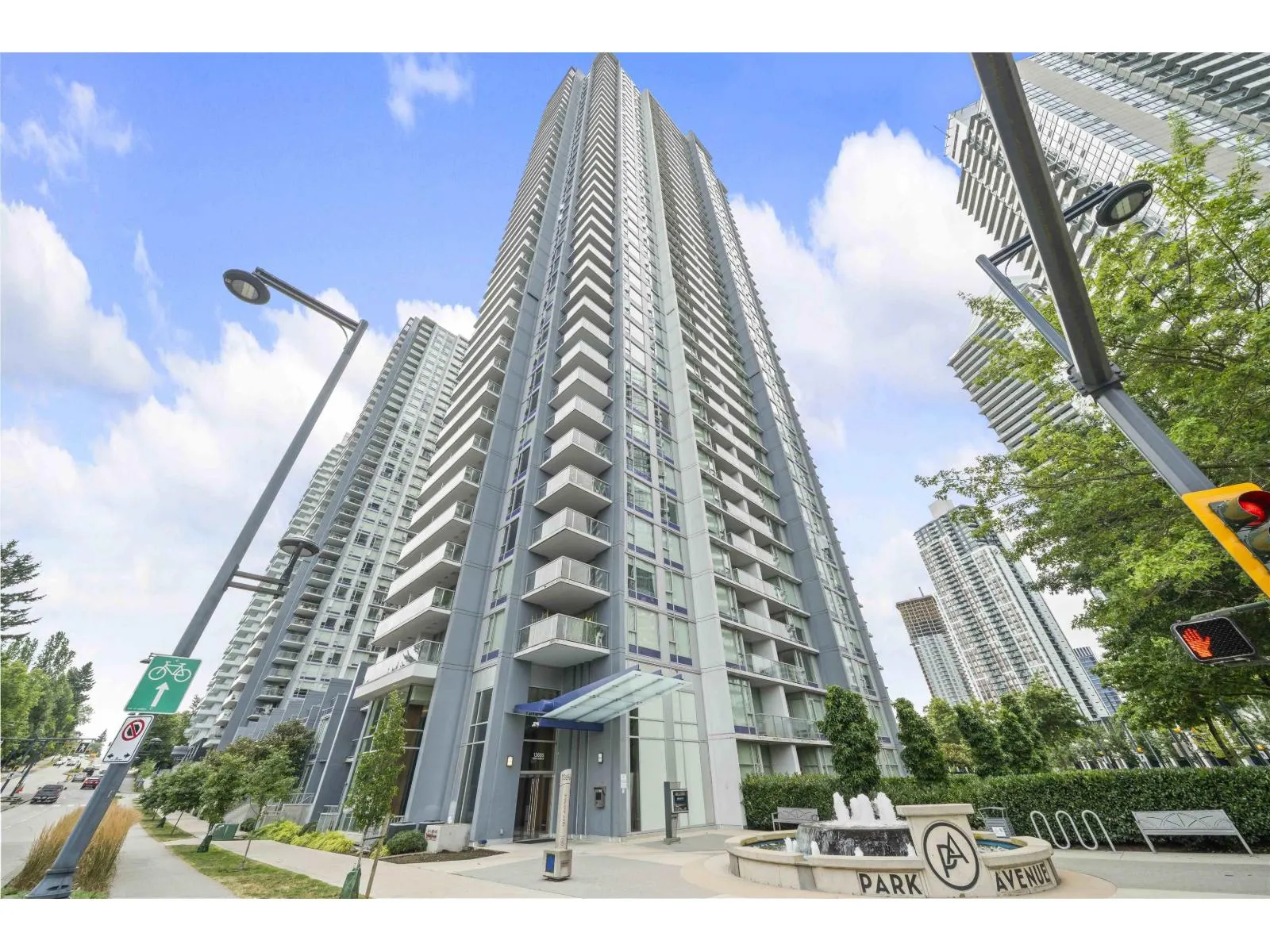 1901 13696 100 AVENUE
