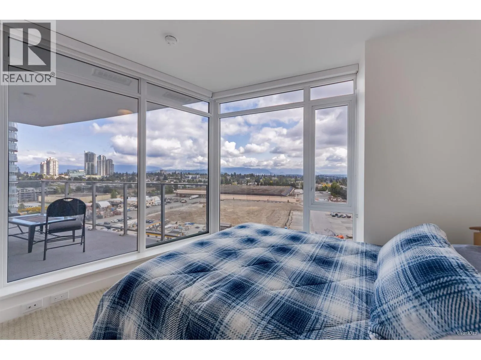 1106 7769 PARK CRESCENT