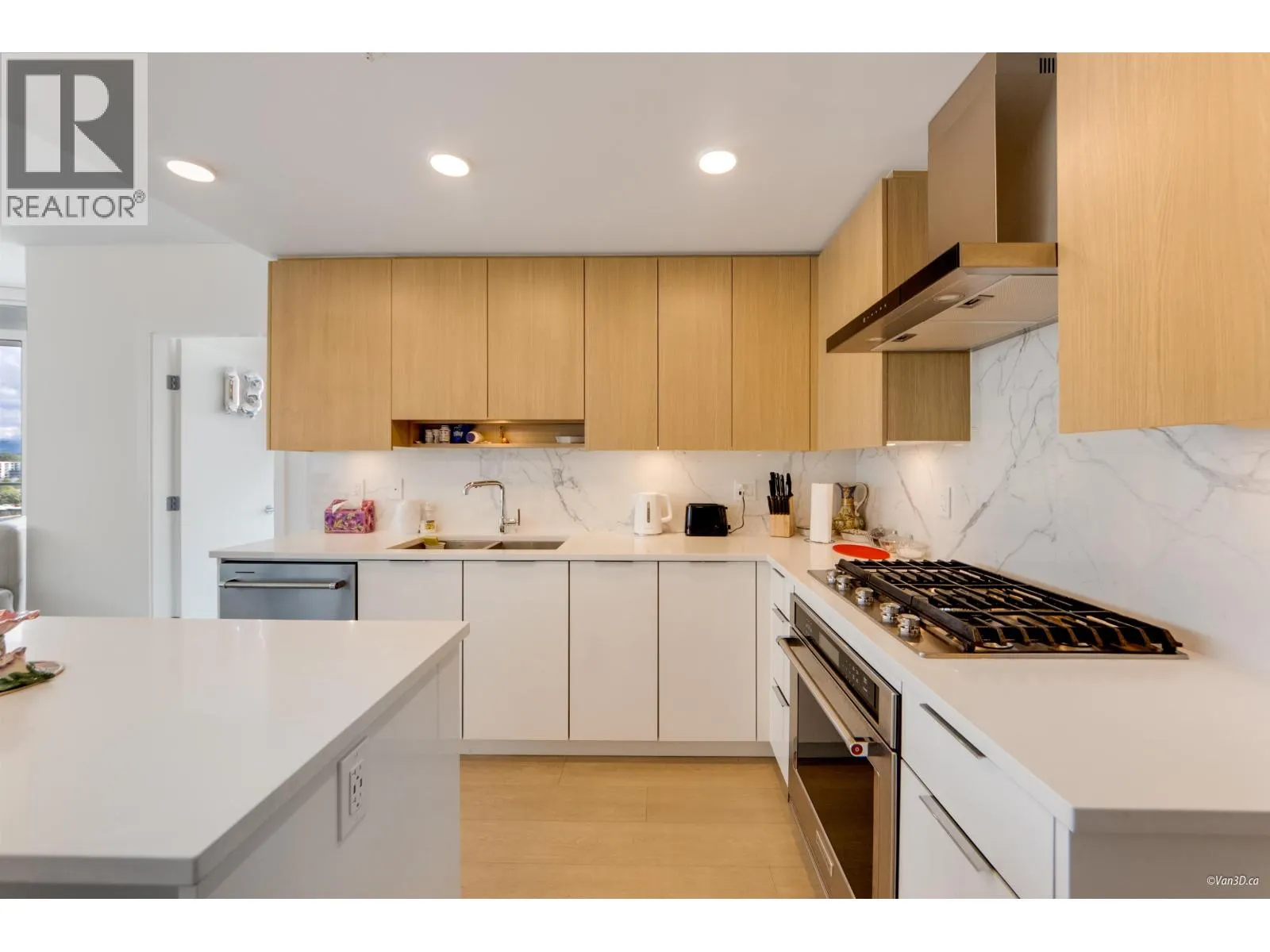 1106 7769 PARK CRESCENT