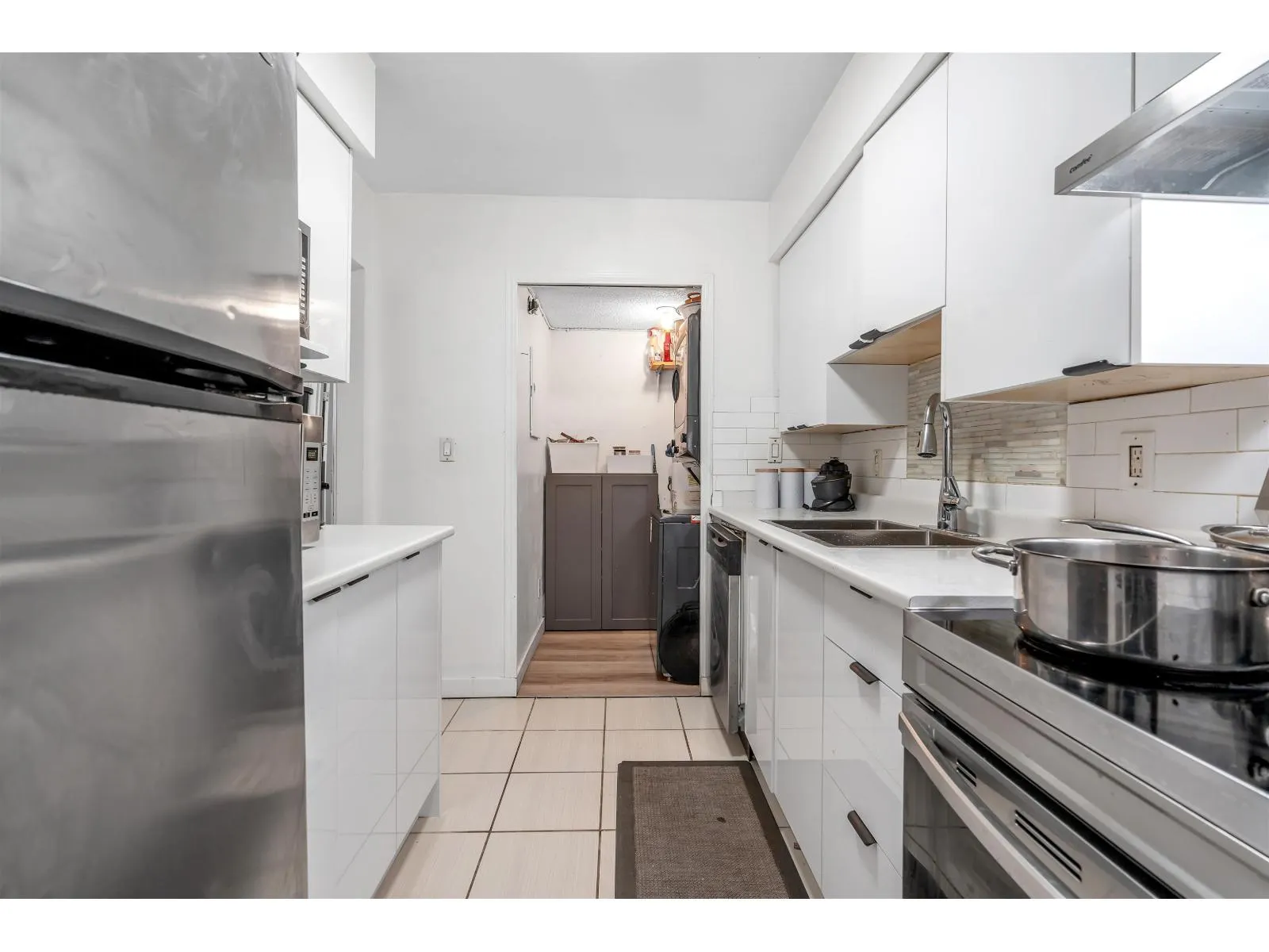 813 10620 150TH STREET