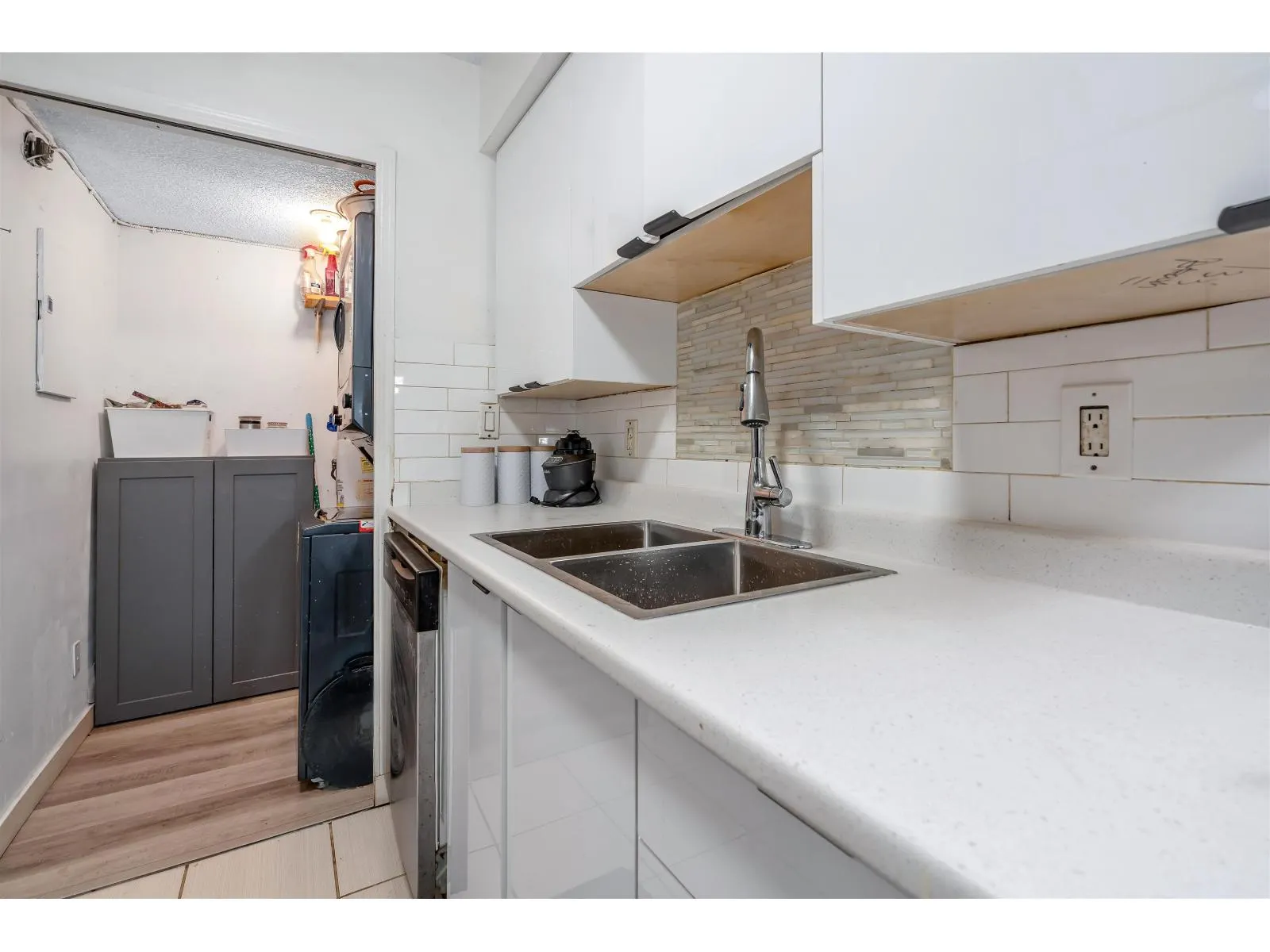 813 10620 150TH STREET