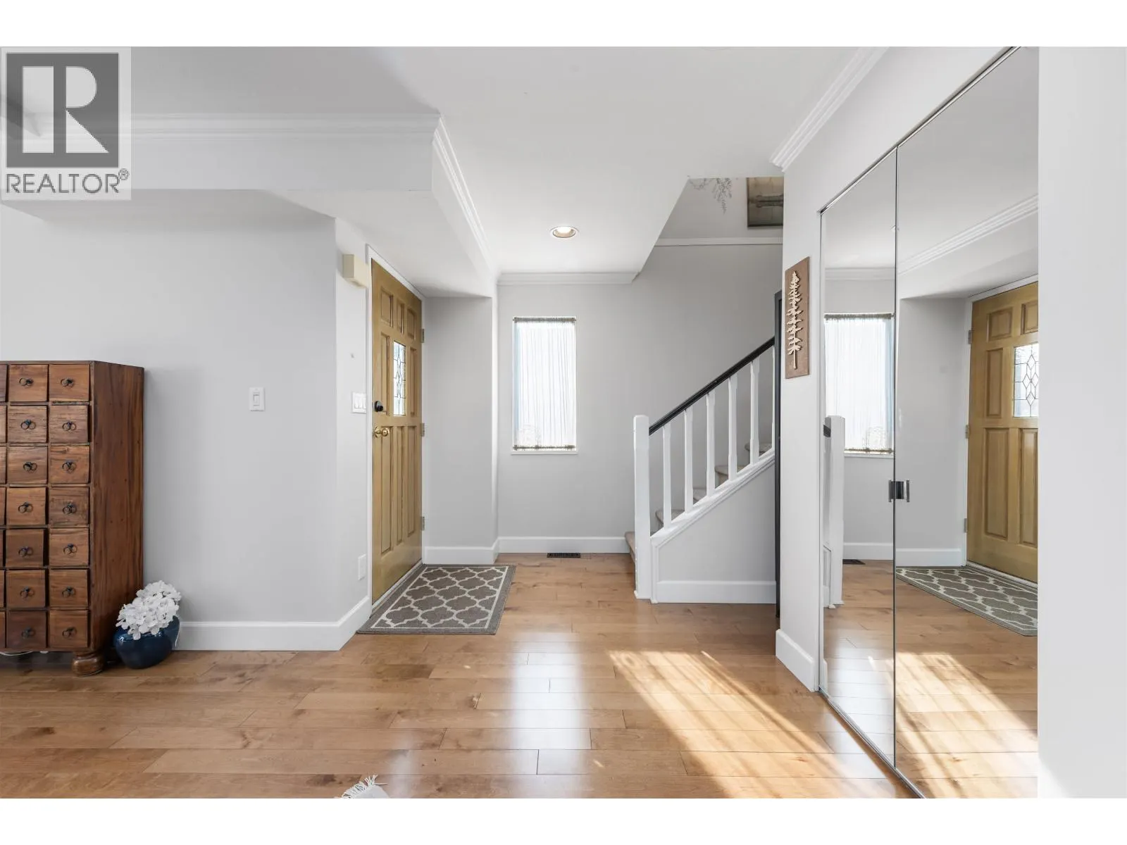 342 E 26TH STREET