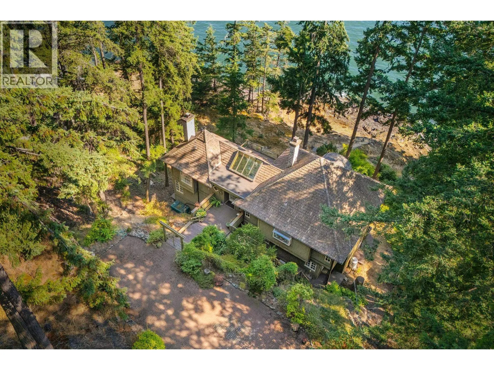 1251 FAIRWEATHER ROAD