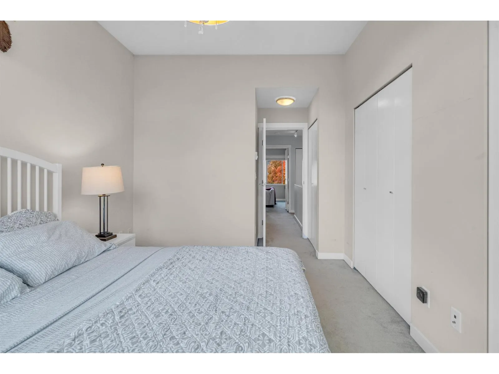 8 8473 163 STREET