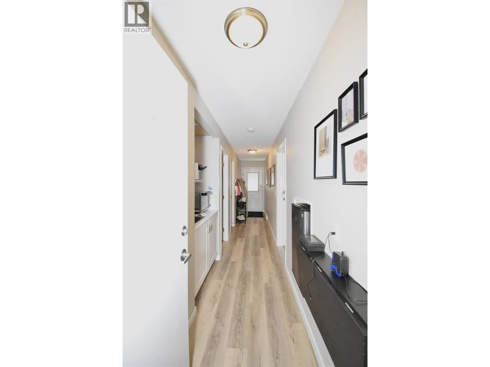 8086 DOGWOOD DRIVE