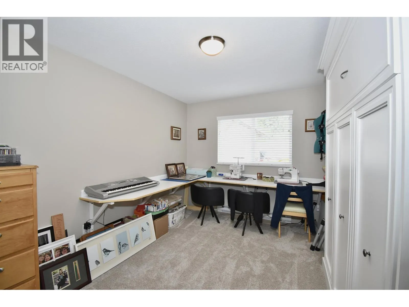 8086 DOGWOOD DRIVE