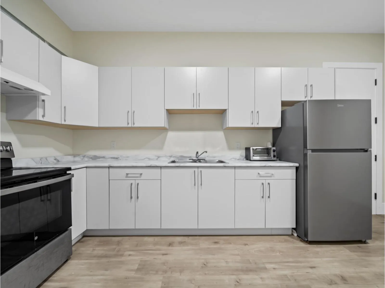 8204 HARVEST PLACE|Eastern Hillsides