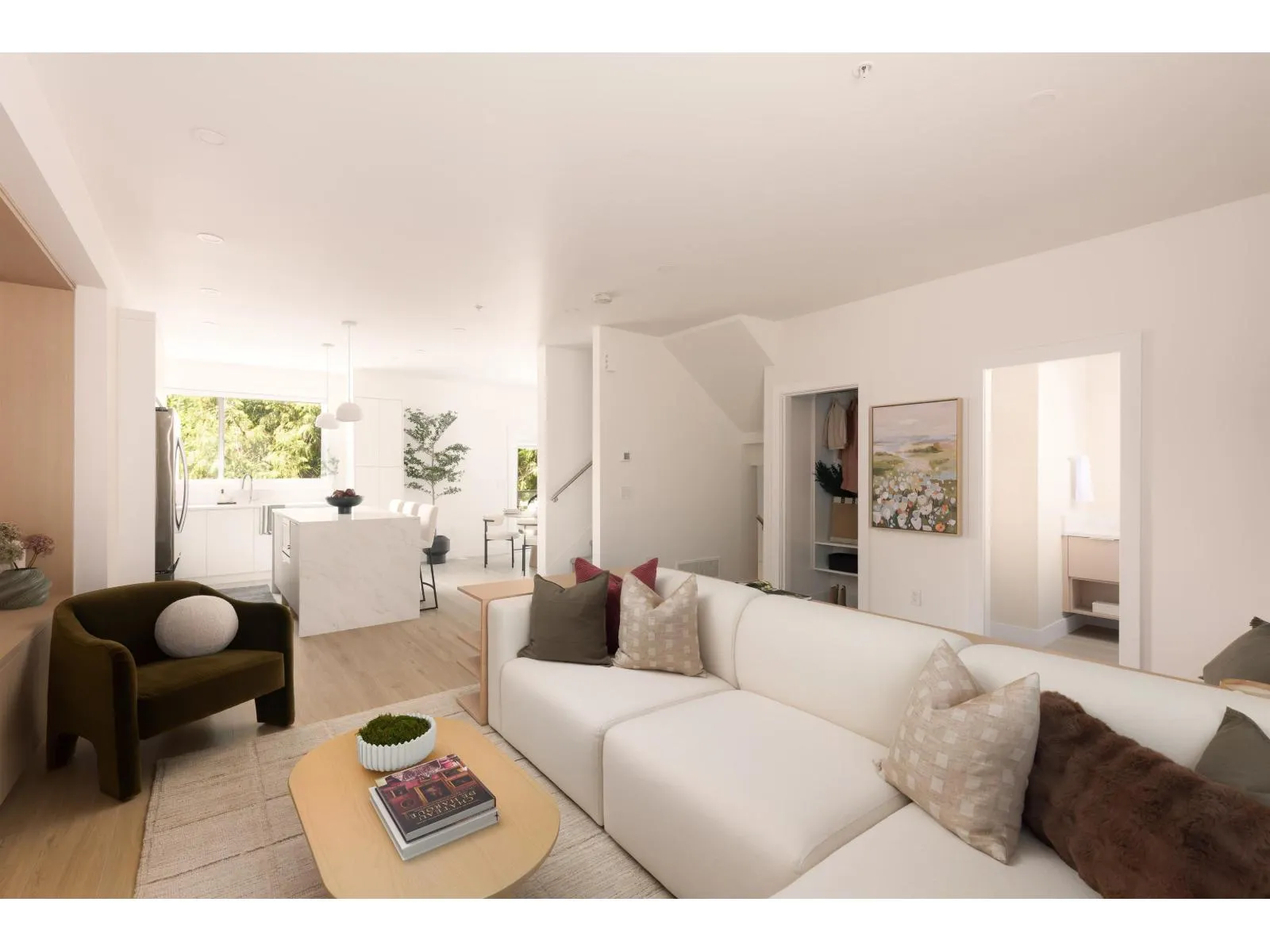 12 6887 204A STREET