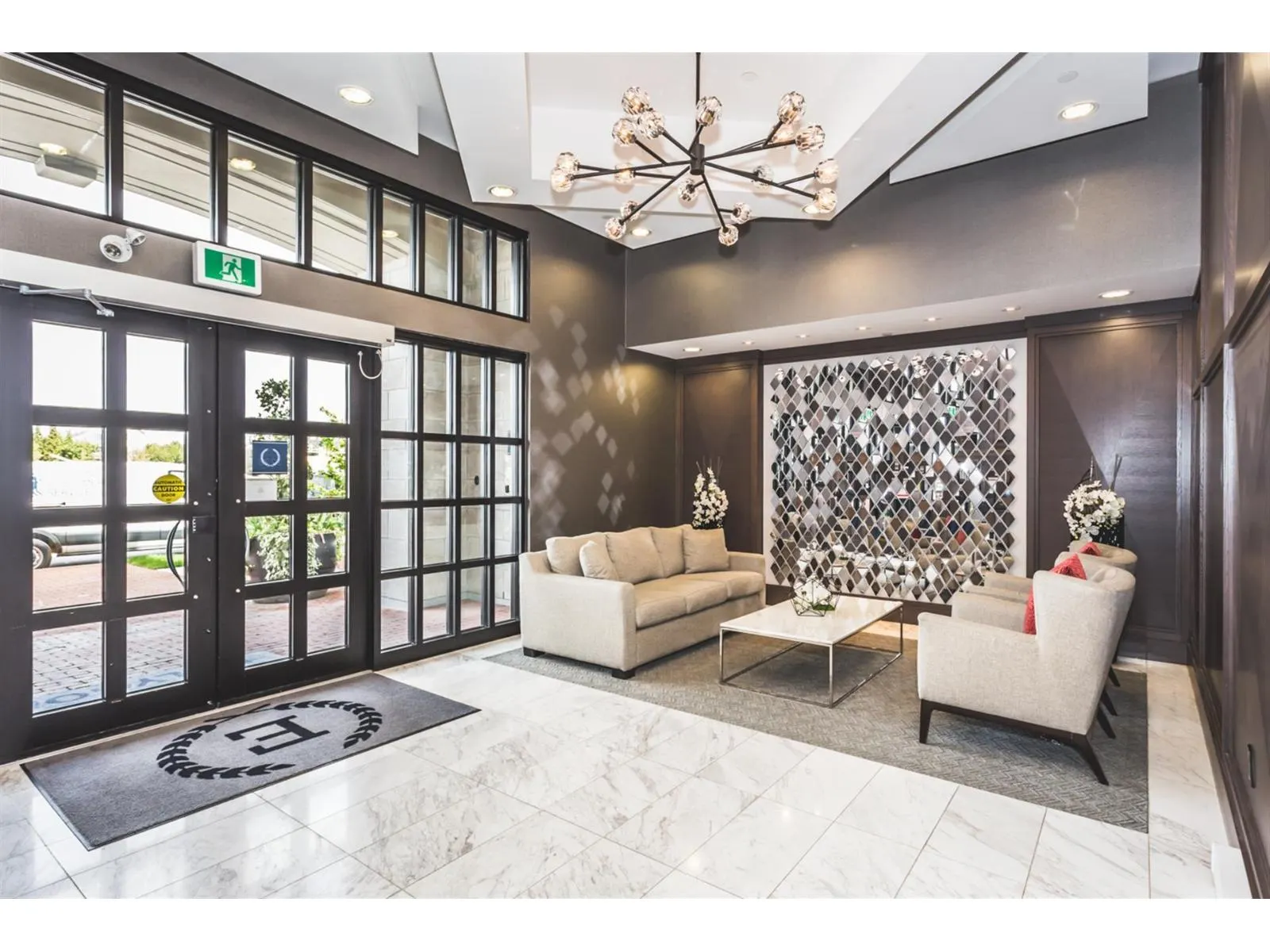 130 15168 33 AVENUE