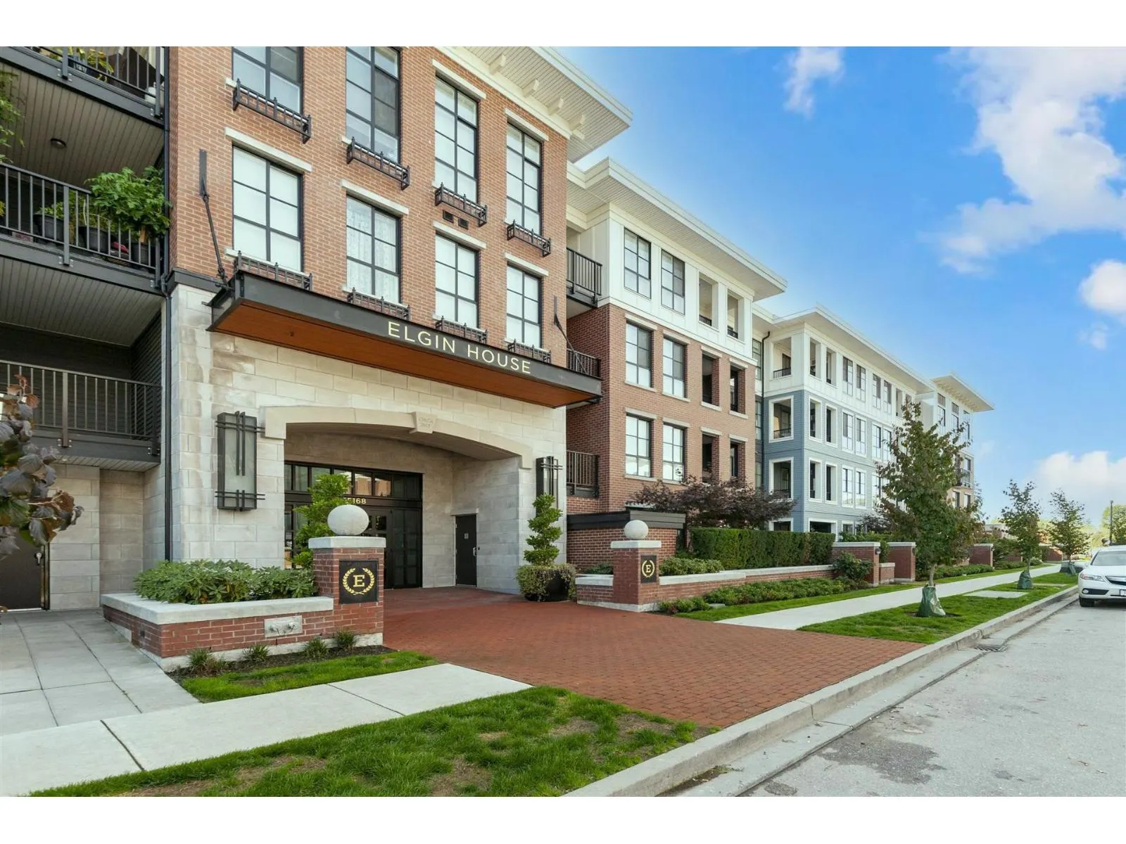 130 15168 33 AVENUE