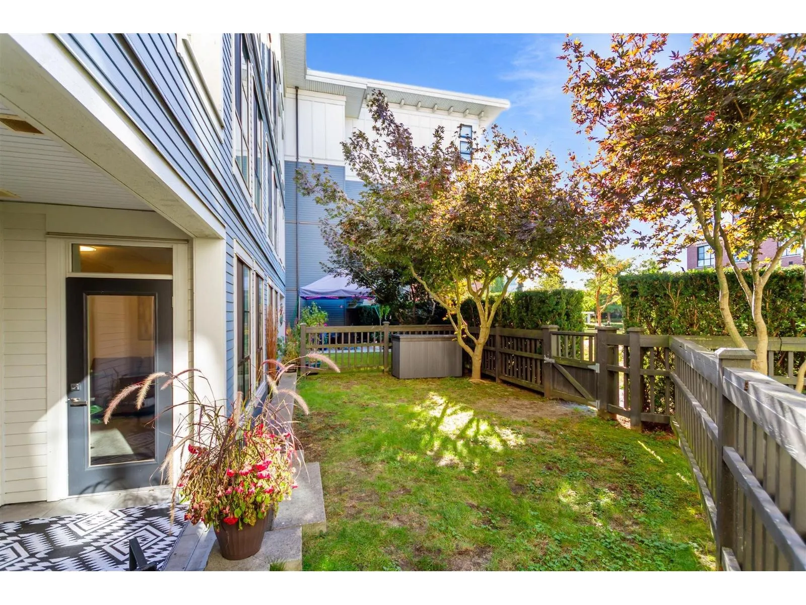 130 15168 33 AVENUE