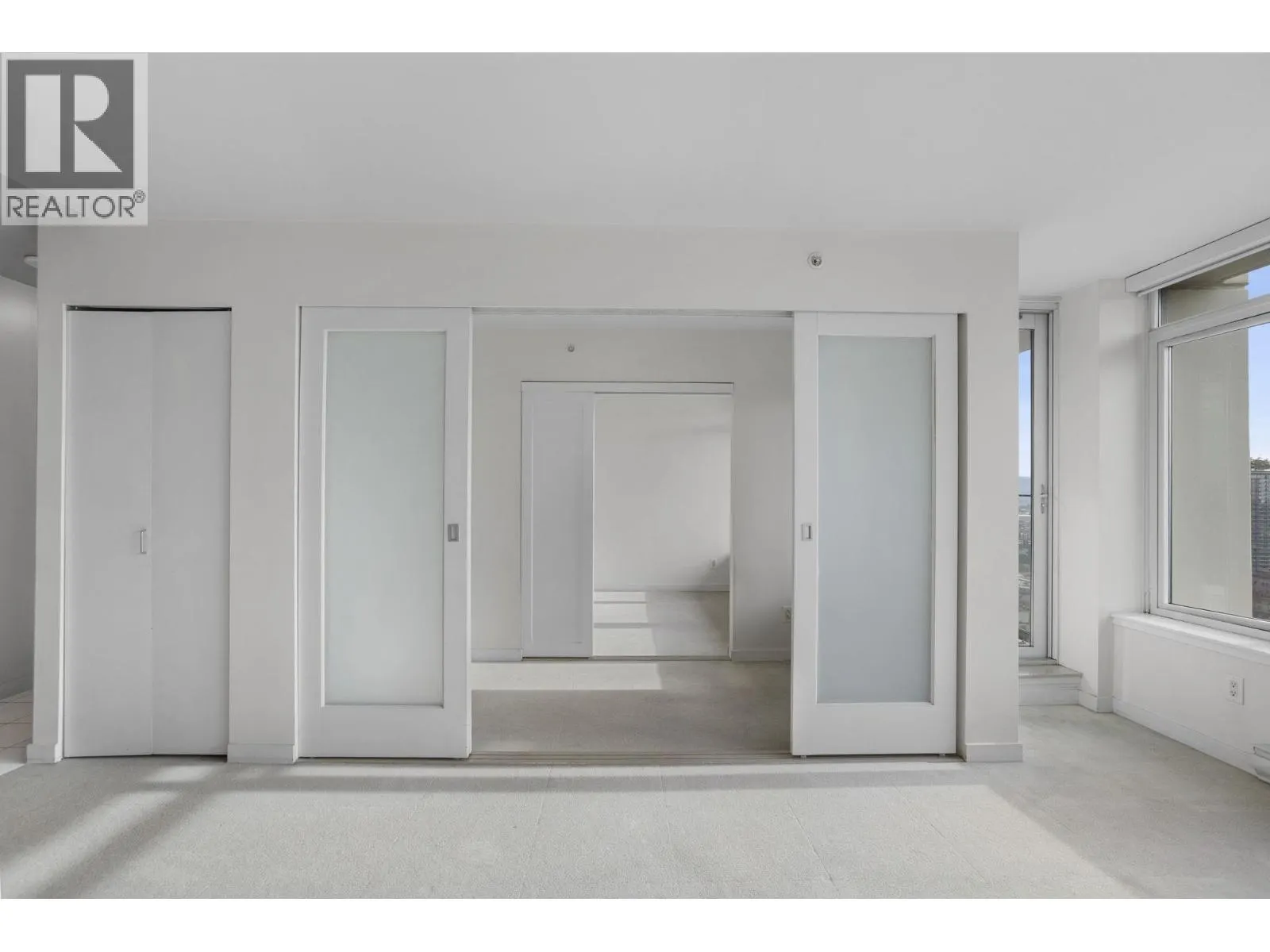 2613 610 GRANVILLE STREET