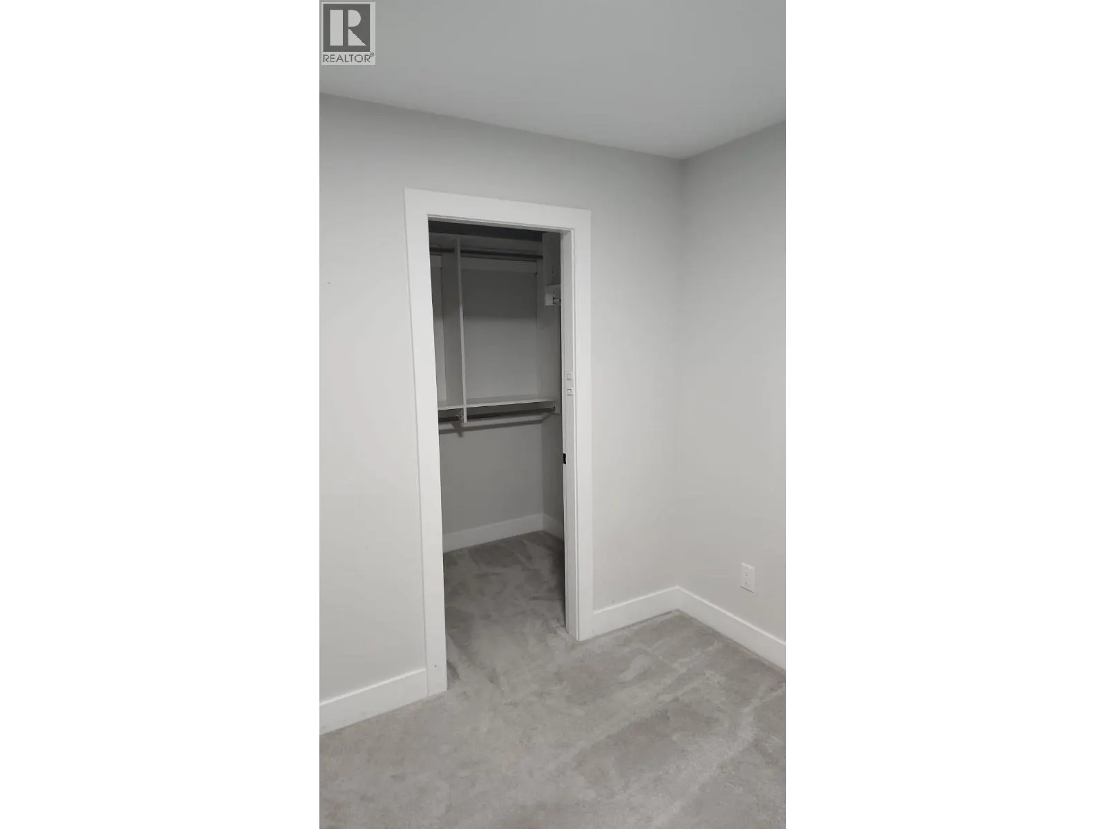 11022 240 STREET