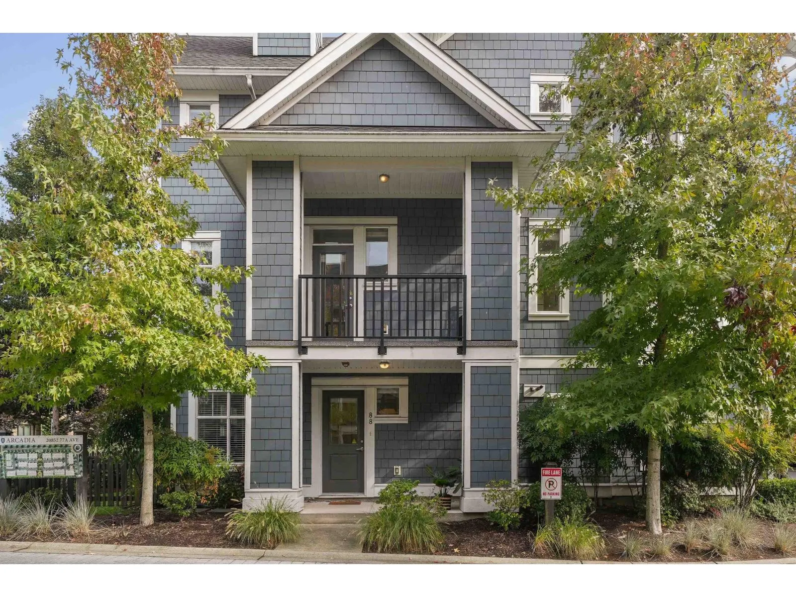88 20852 77A AVENUE