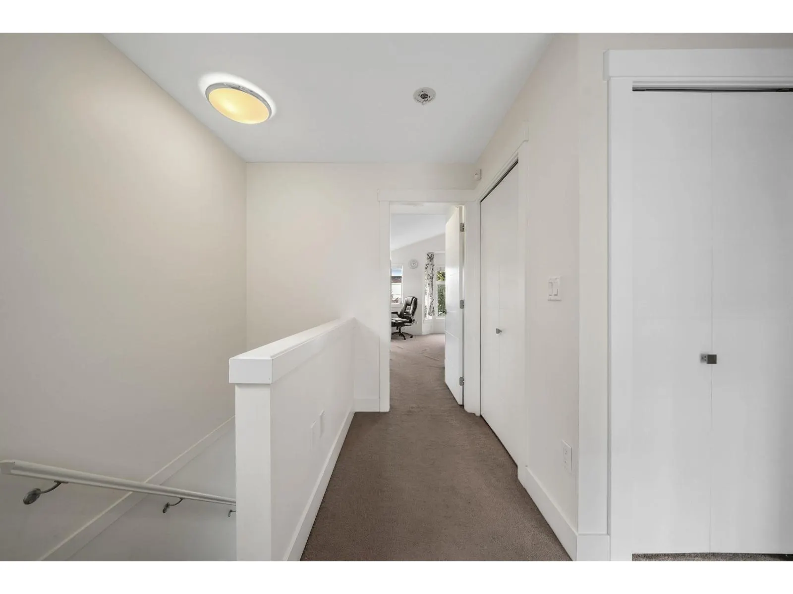 88 20852 77A AVENUE