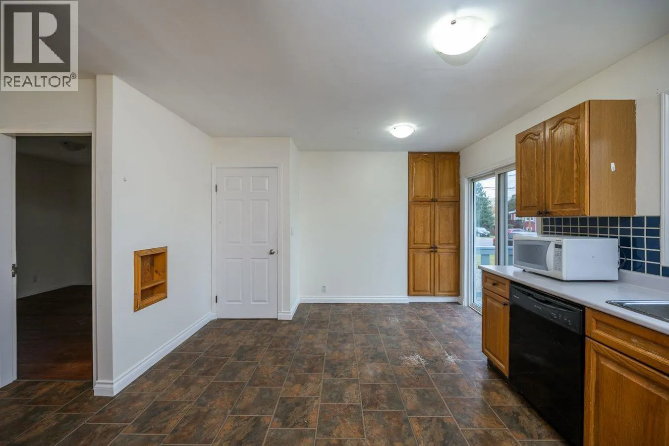 2745 GOGOLIN ROAD