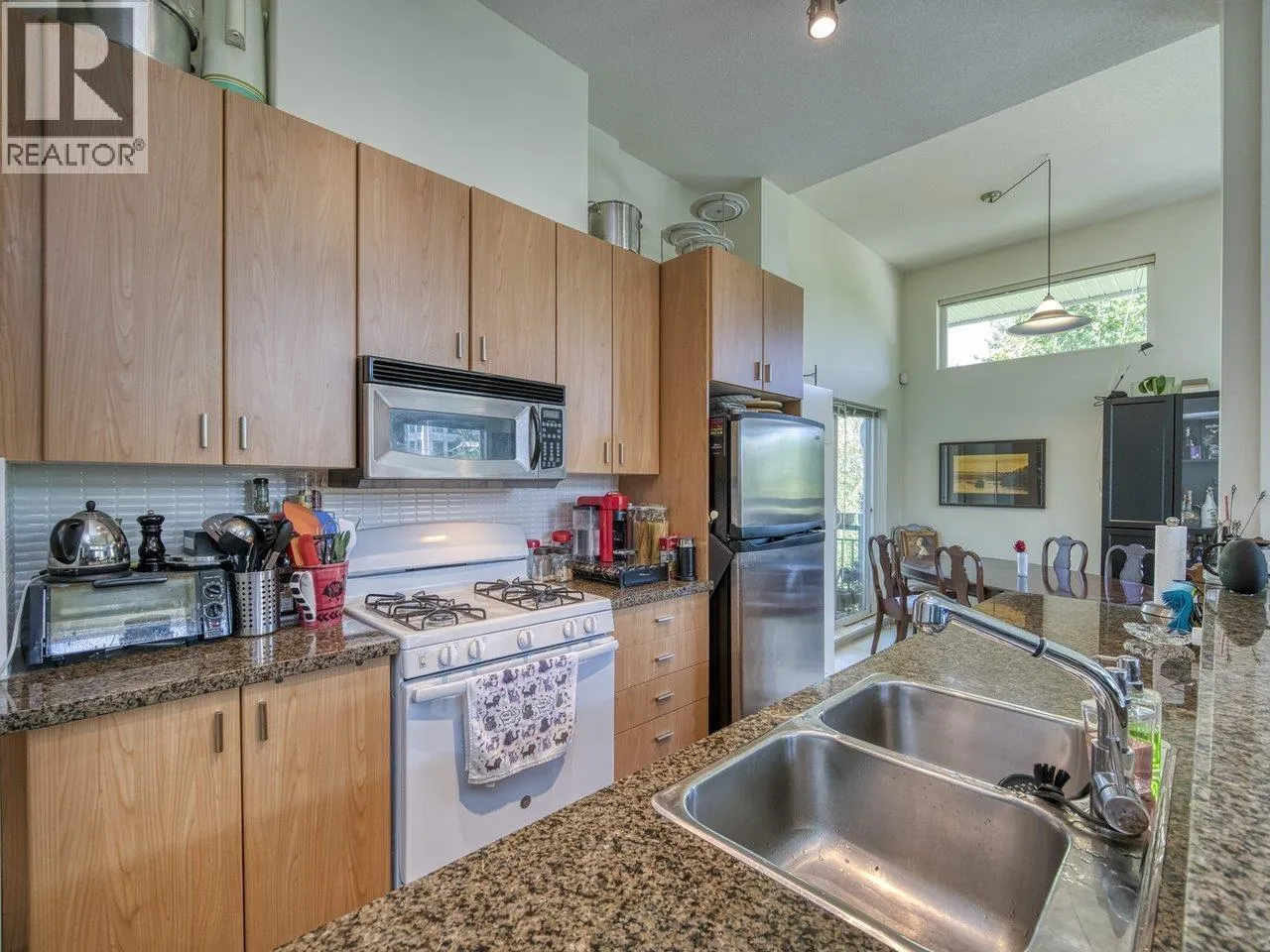410 6888 SOUTHPOINT DRIVE