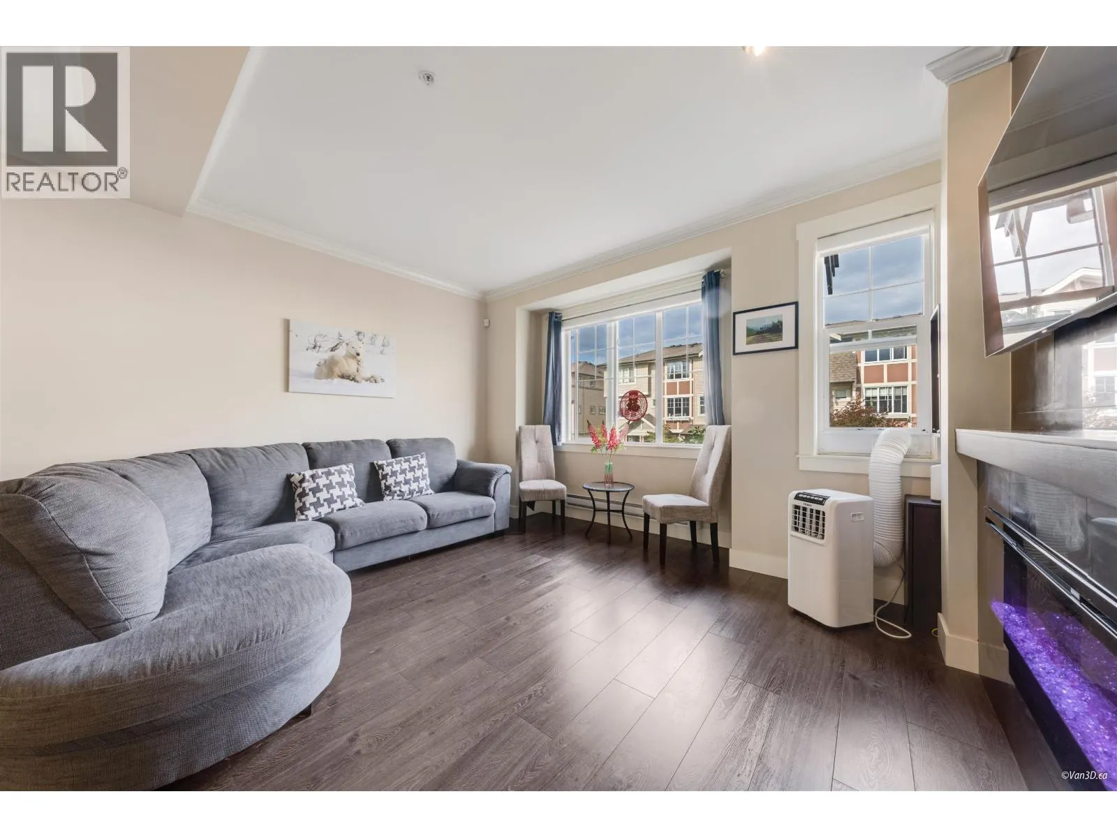 86 10151 240 STREET