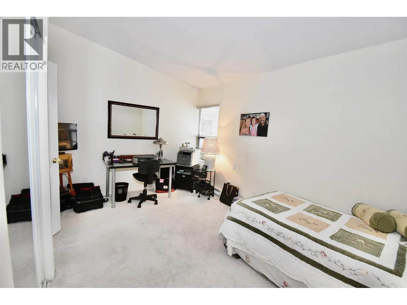 28 555 EAGLECREST DRIVE