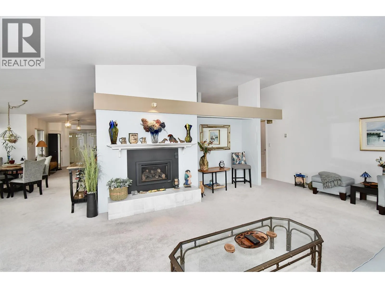 28 555 EAGLECREST DRIVE