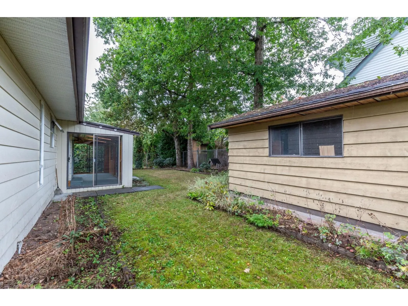 10059 157A STREET