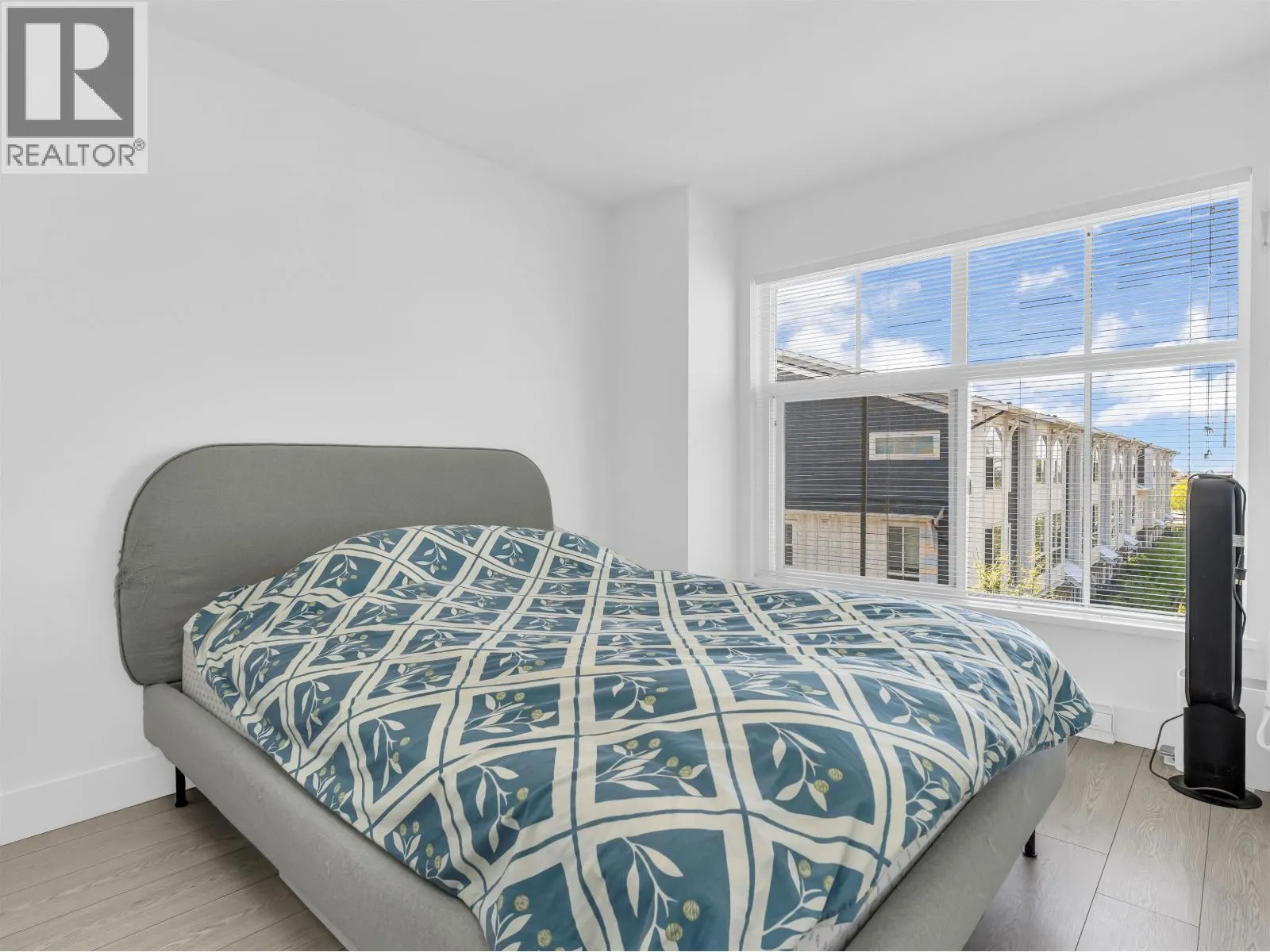 36 4716 ORCA WAY