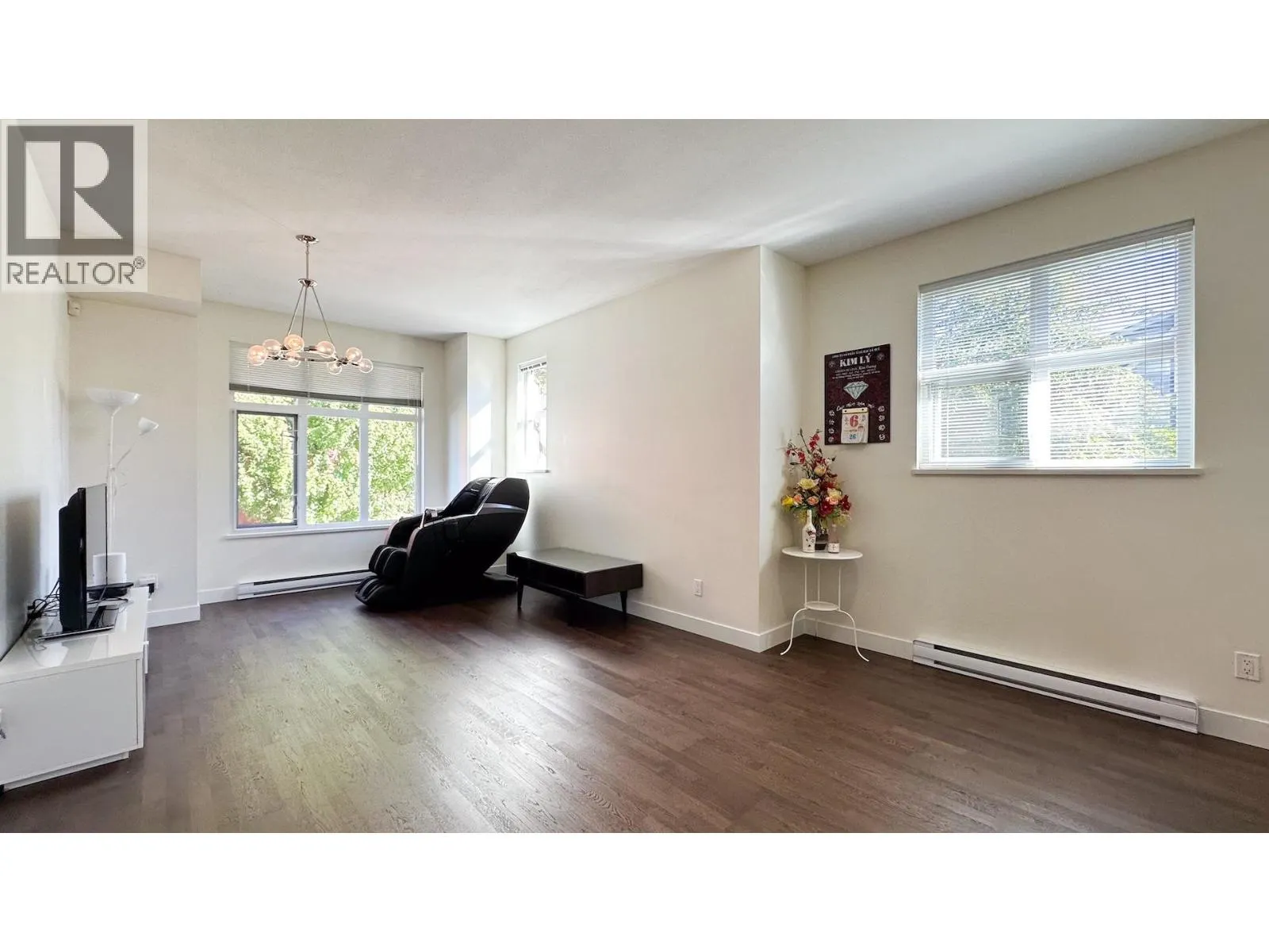 1101 8485 NEW HAVEN CLOSE