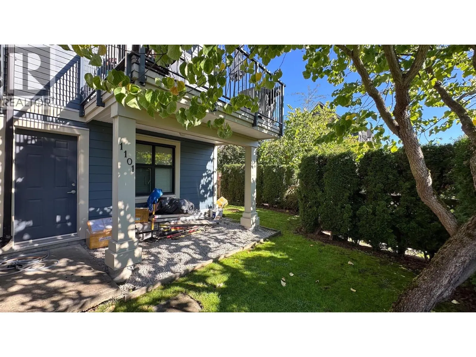 1101 8485 NEW HAVEN CLOSE