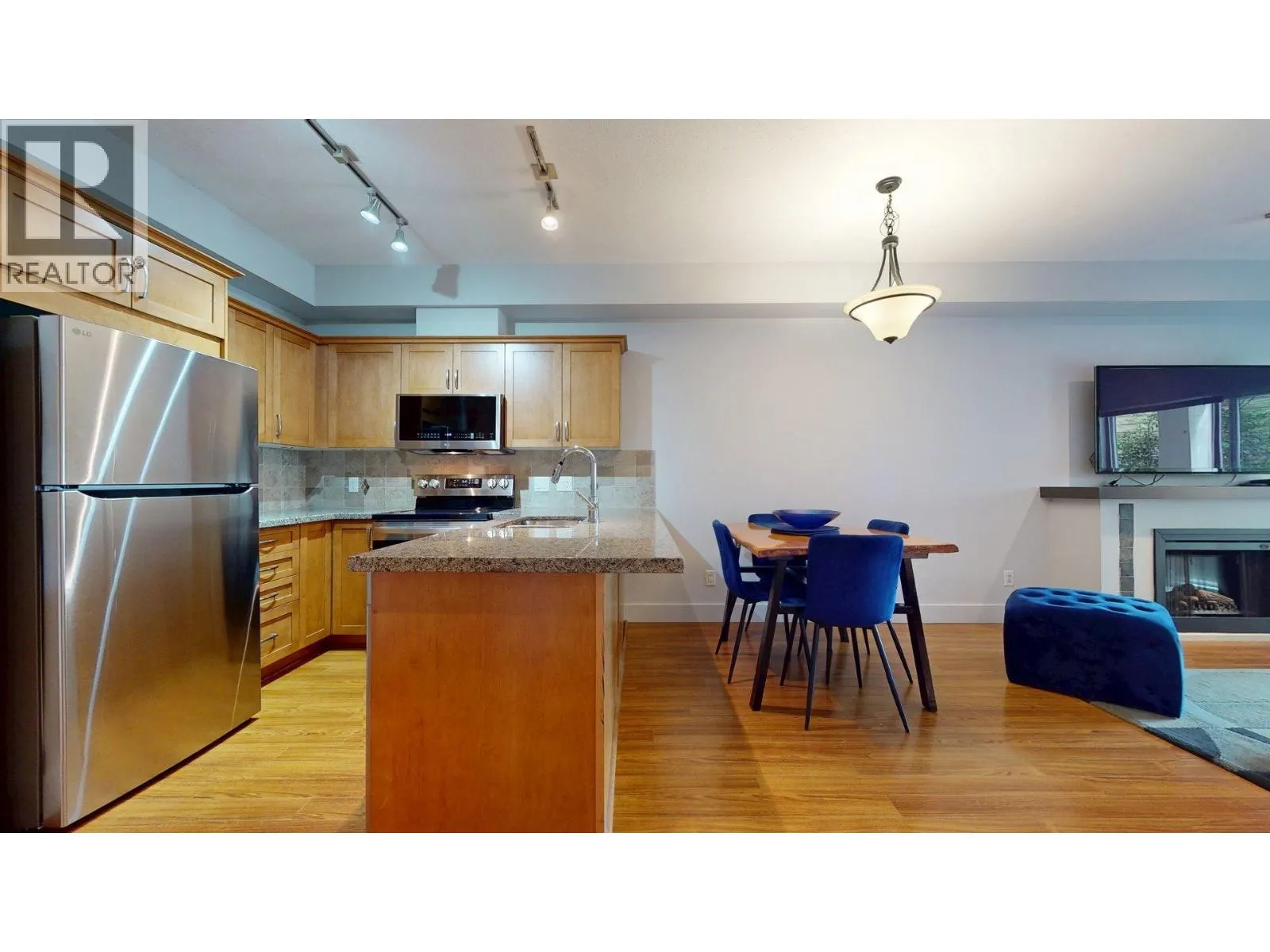 214 1336 MAIN STREET