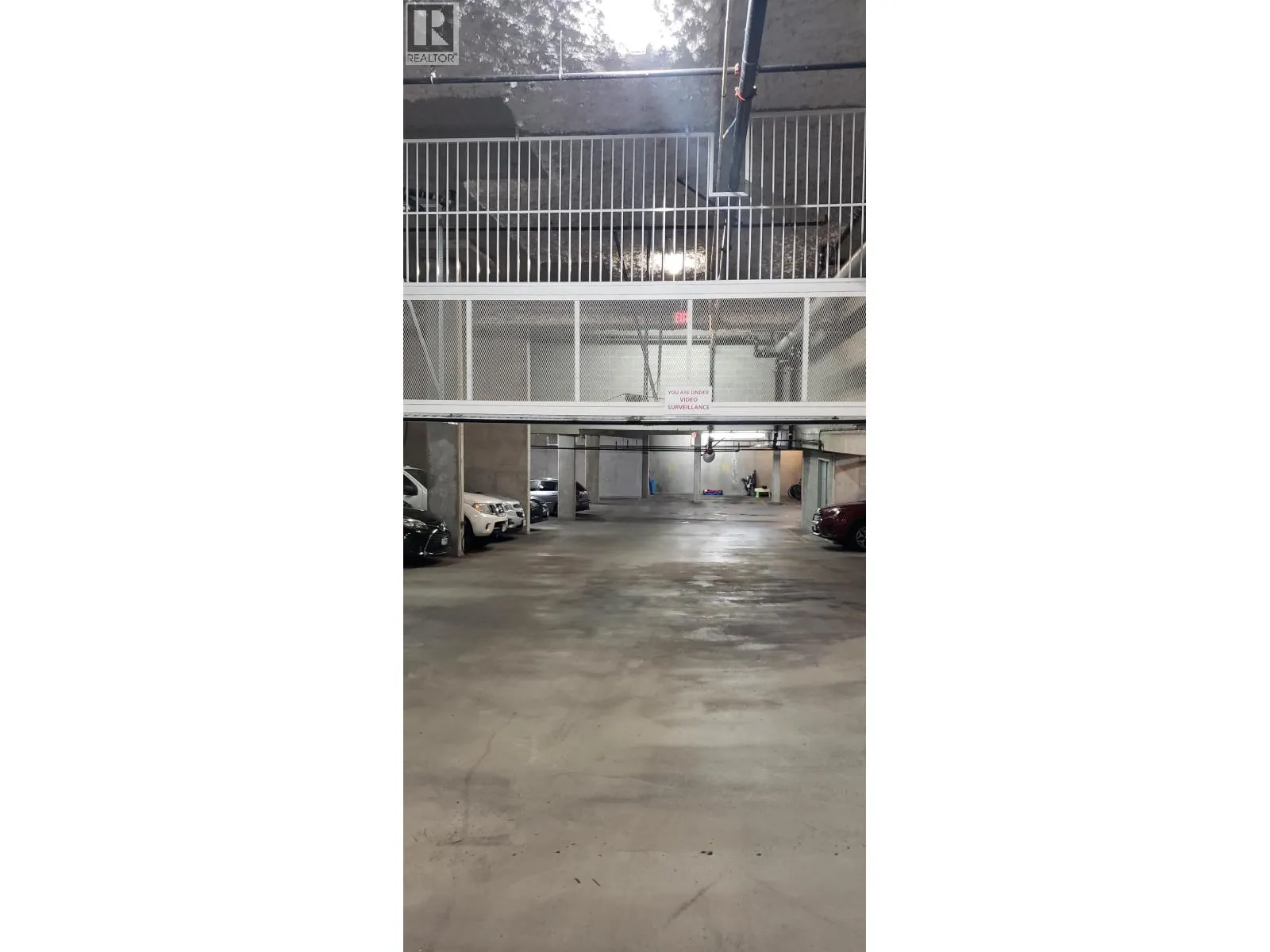 413 3811 HASTINGS STREET