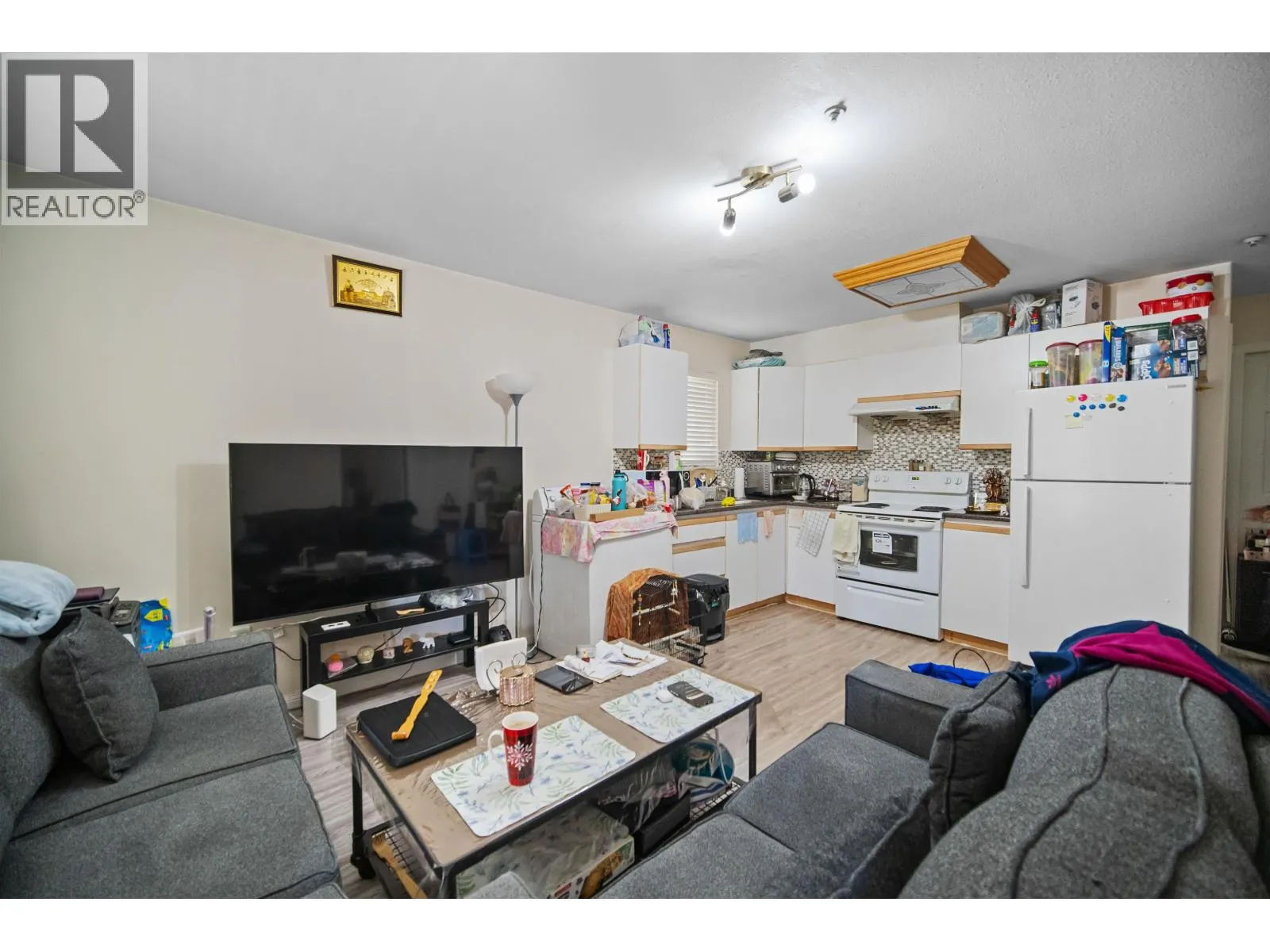248 E 59TH AVENUE