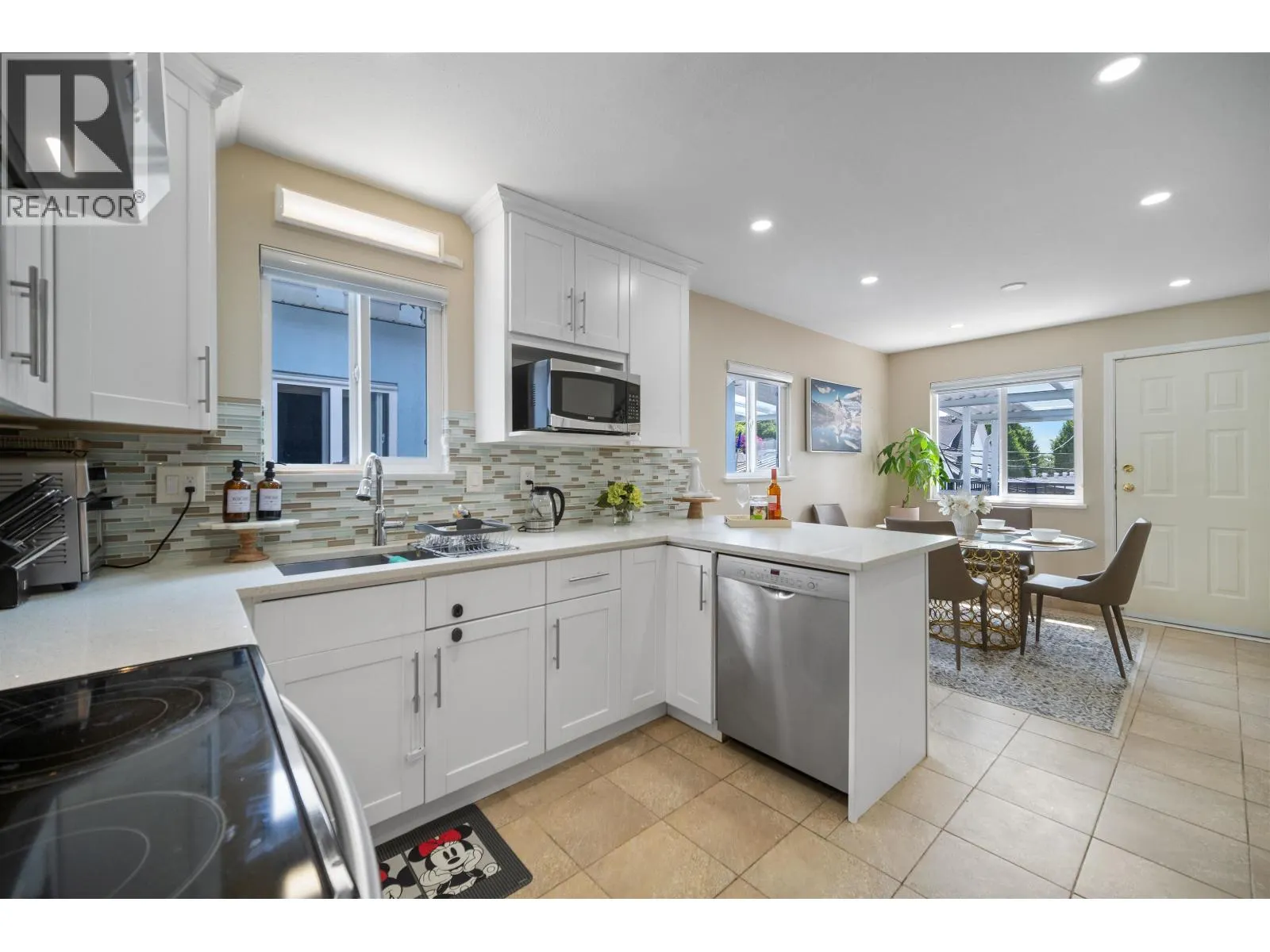 248 E 59TH AVENUE