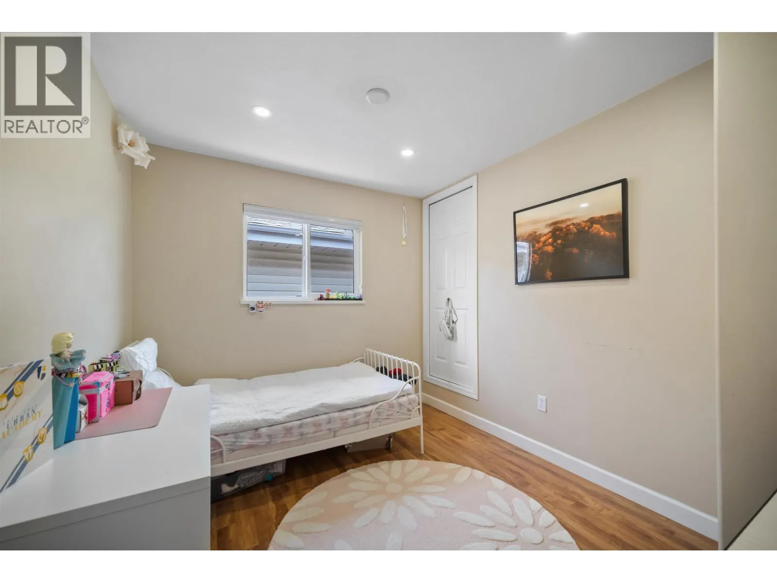 248 E 59TH AVENUE