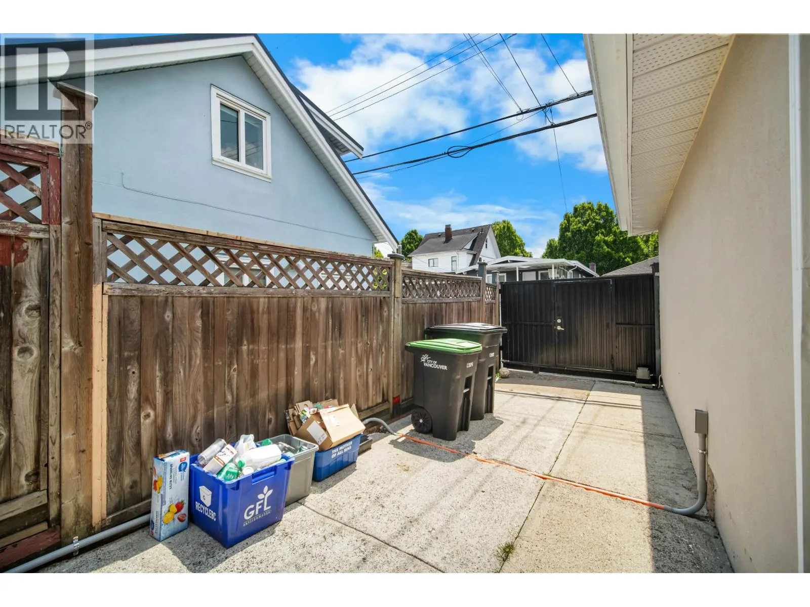 248 E 59TH AVENUE