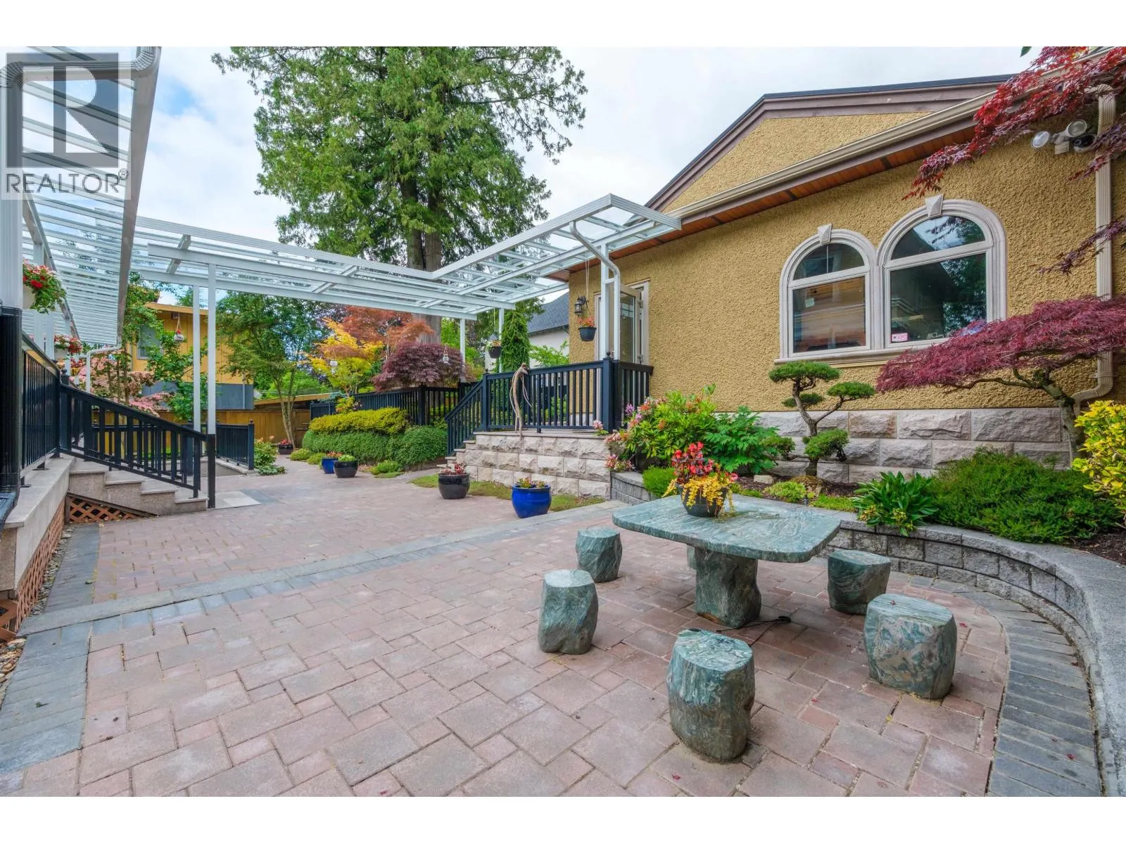 2769 W 49TH AVENUE