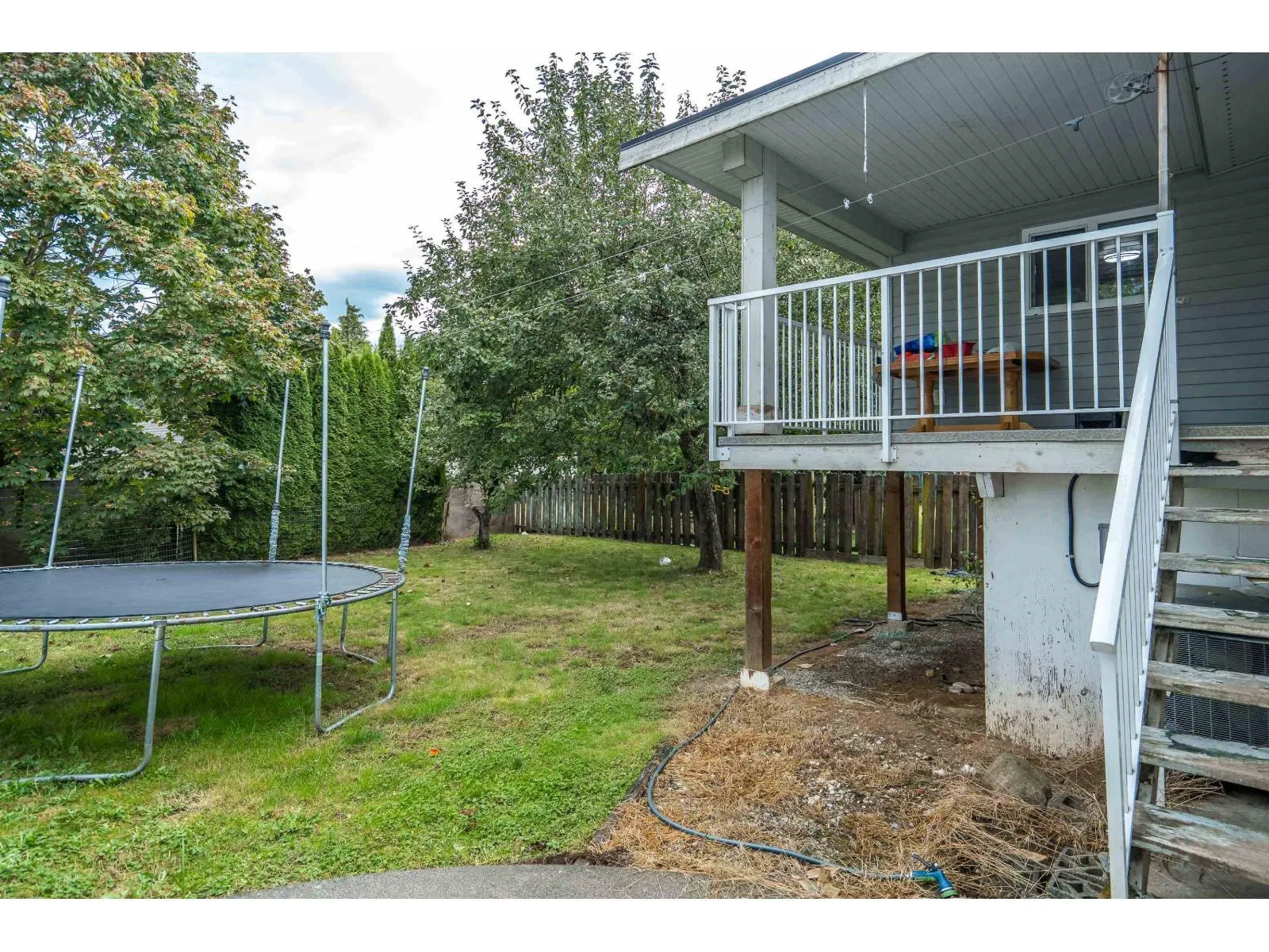 2545 LILAC CRESCENT
