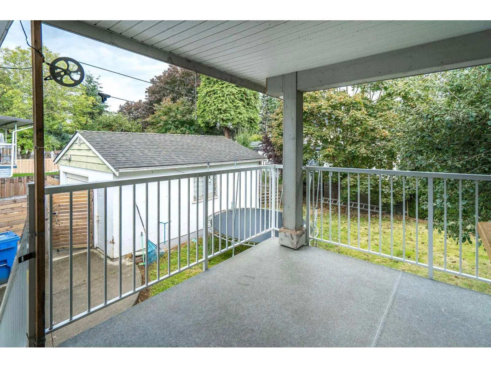 2545 LILAC CRESCENT