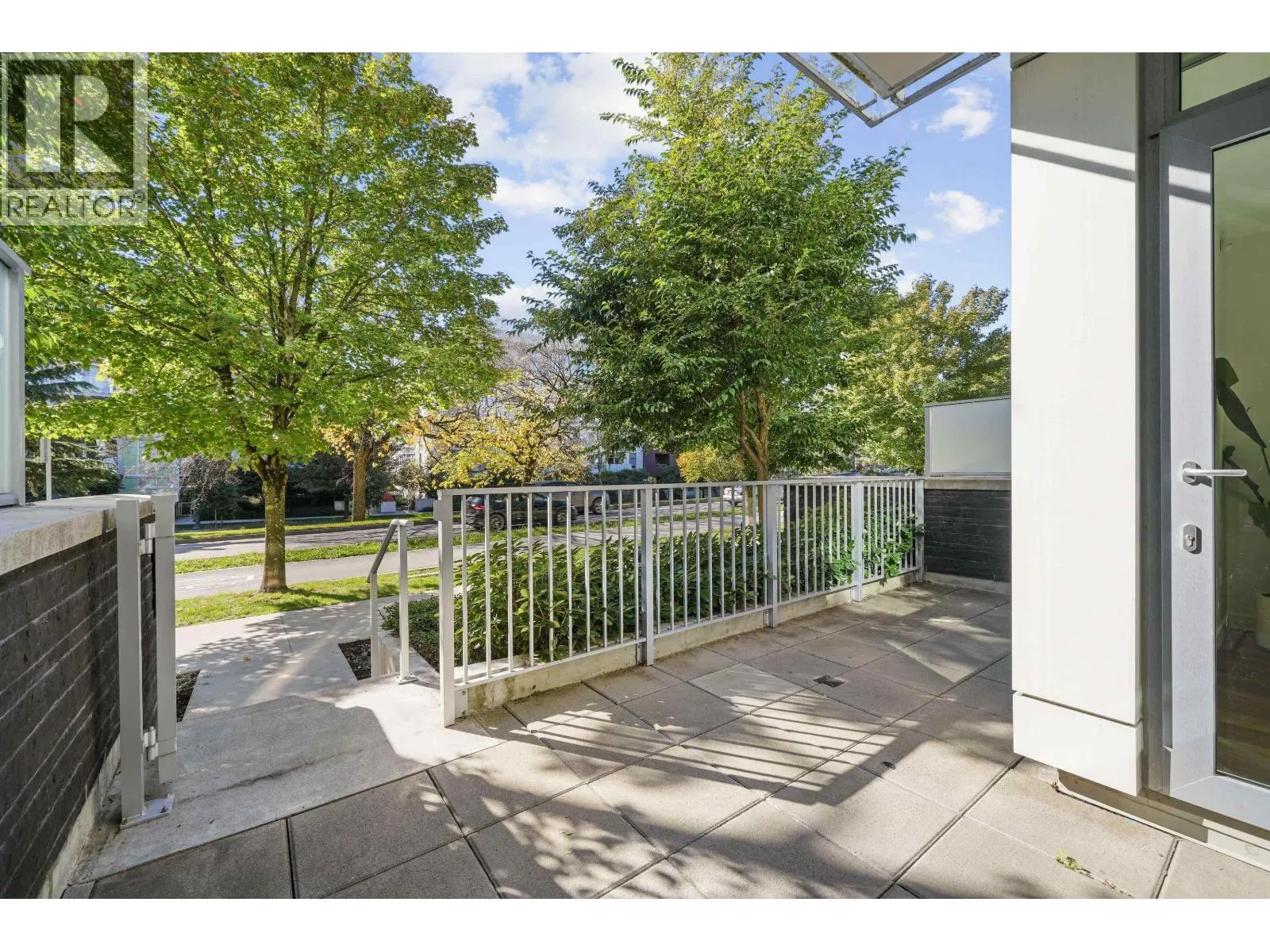 107 5058 CAMBIE STREET
