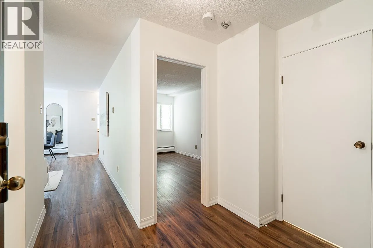 108 8460 ACKROYD ROAD