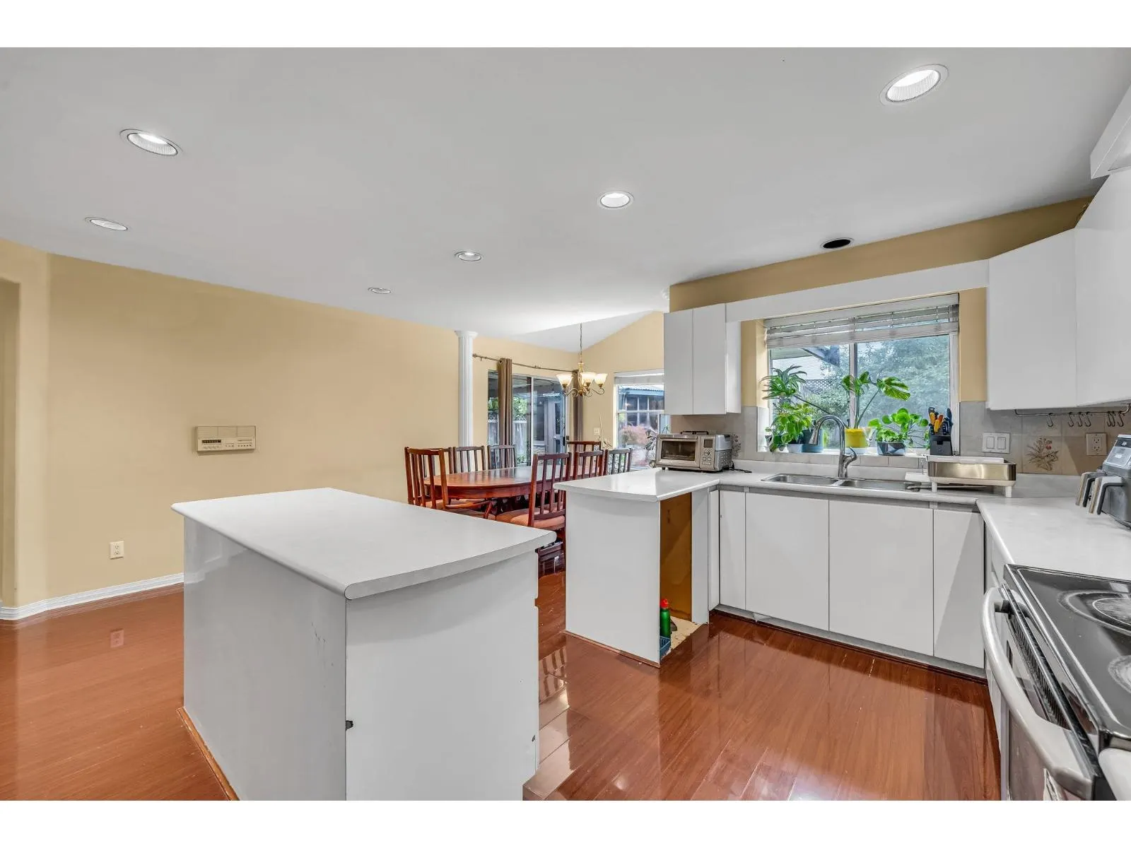 10070 171A STREET