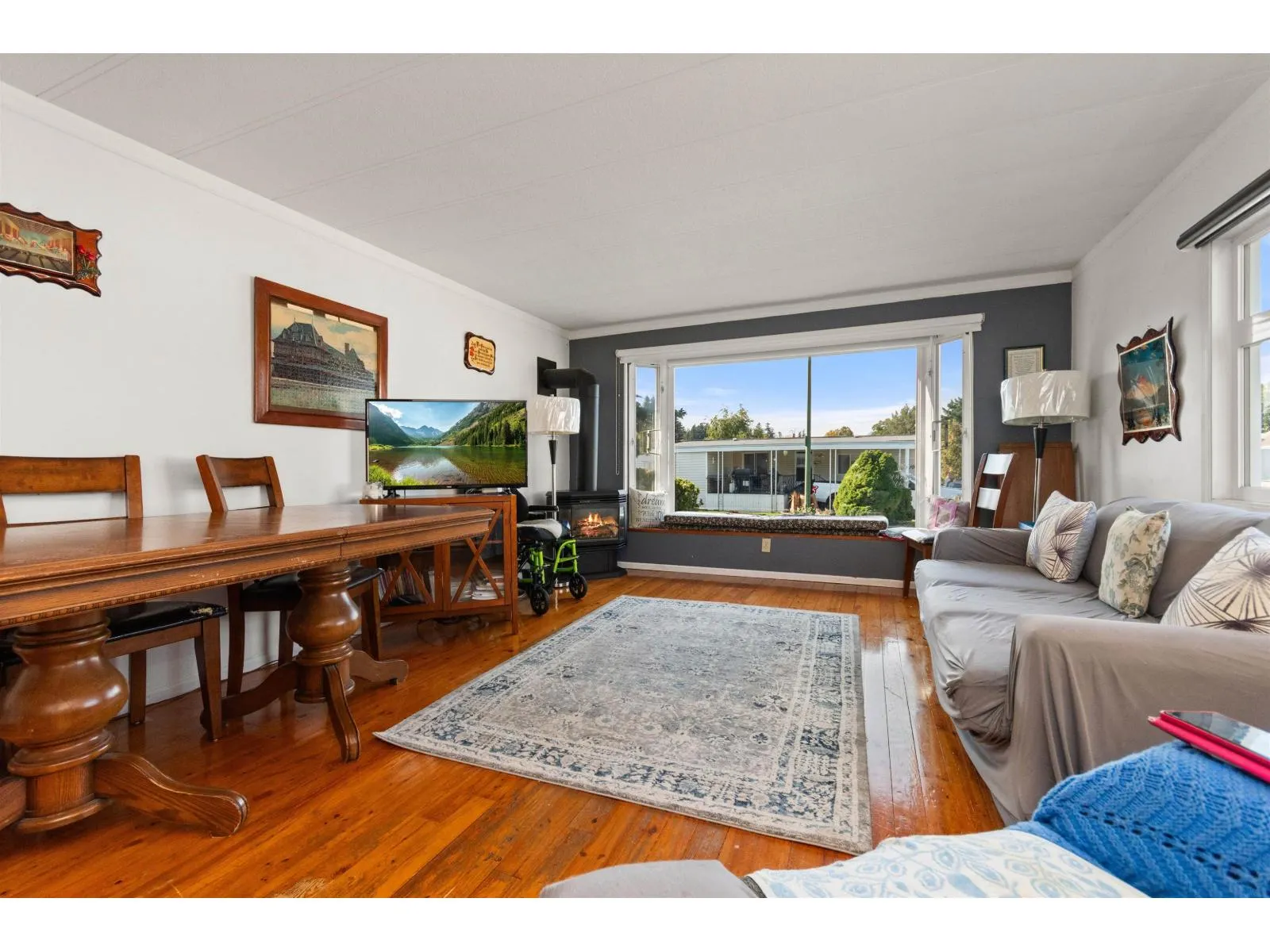 61 45640 WATSON ROAD|Garrison Crossing