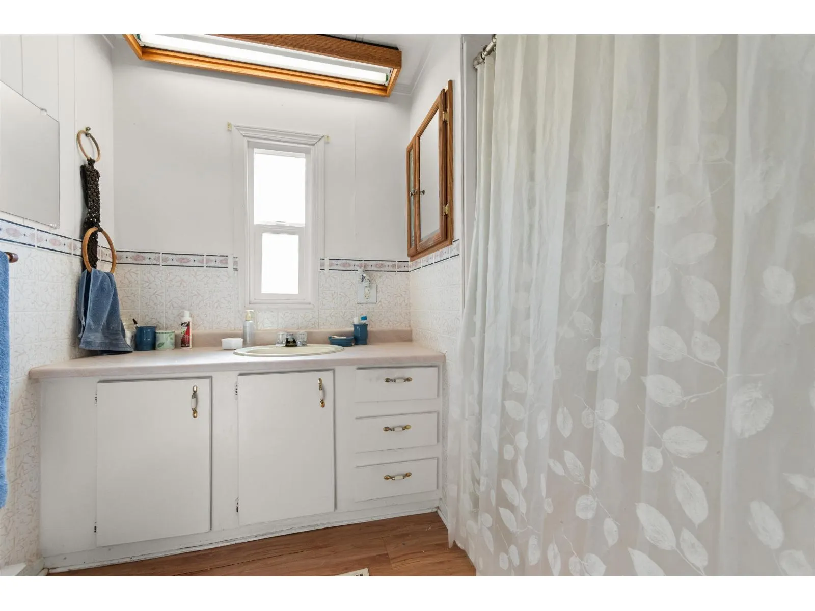 61 45640 WATSON ROAD|Garrison Crossing