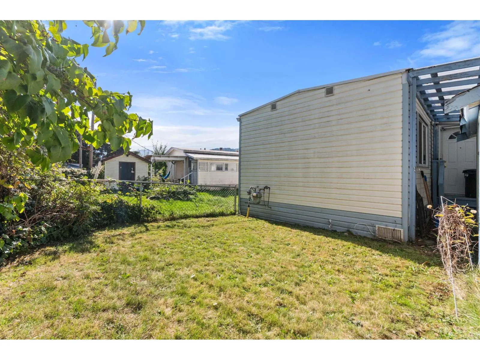 61 45640 WATSON ROAD|Garrison Crossing