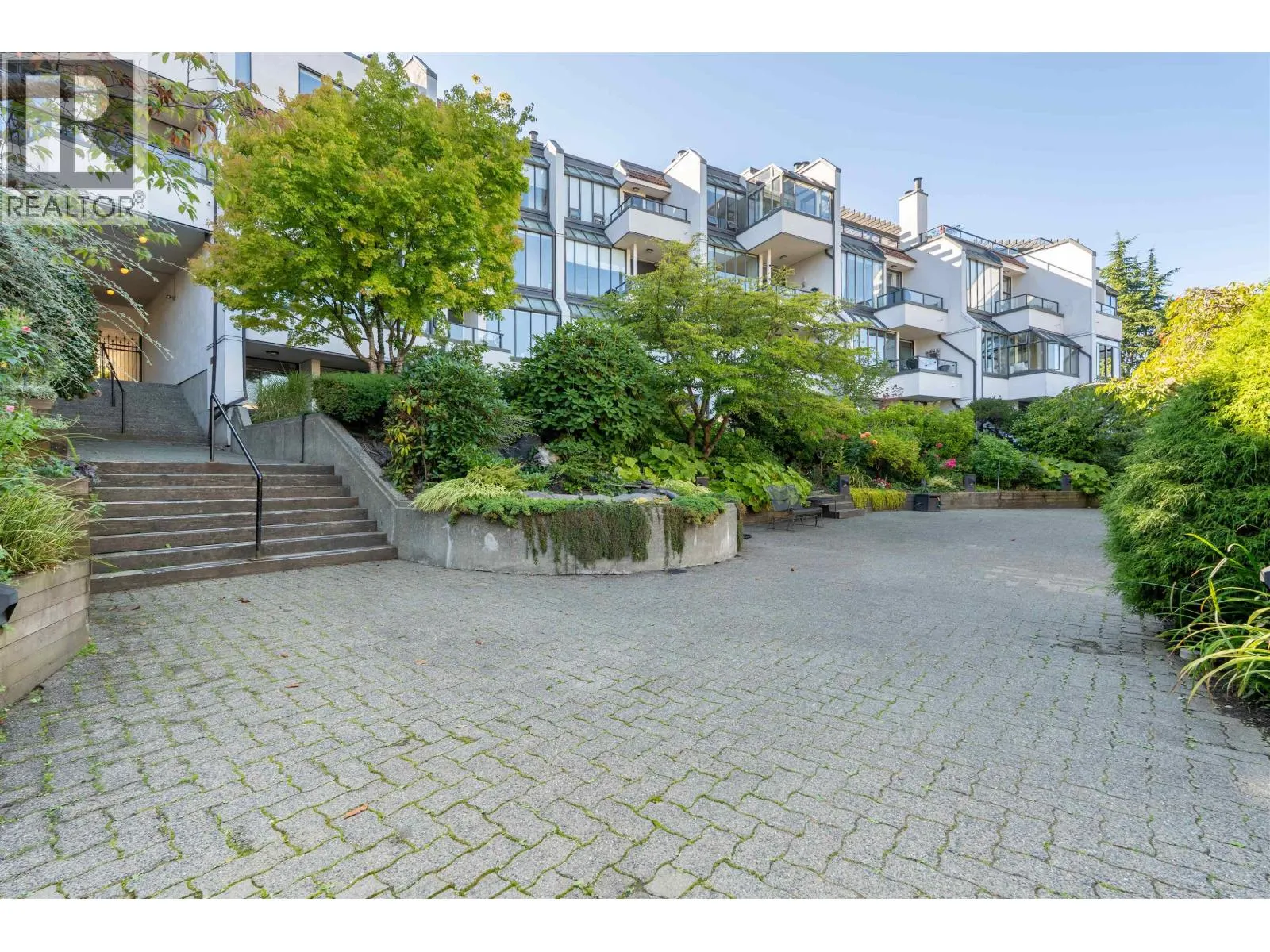 1200 ISLAND PARK WALK