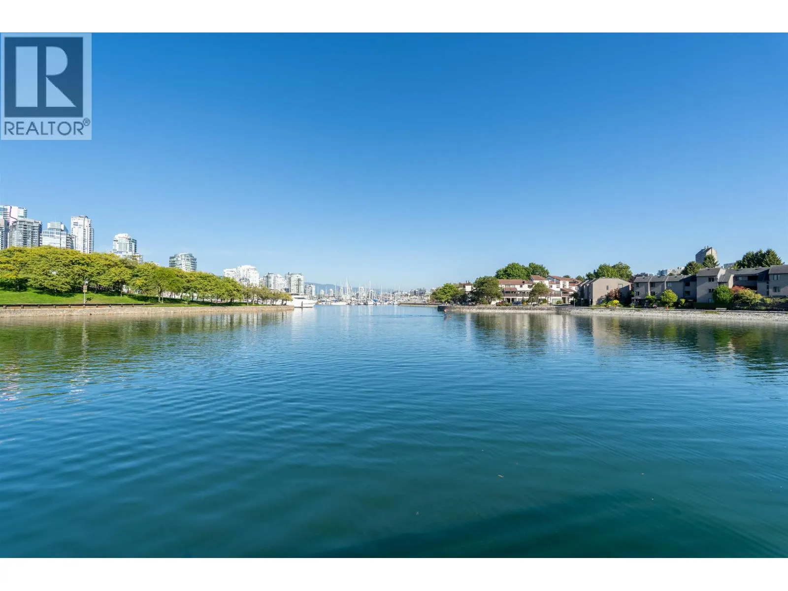 1200 ISLAND PARK WALK