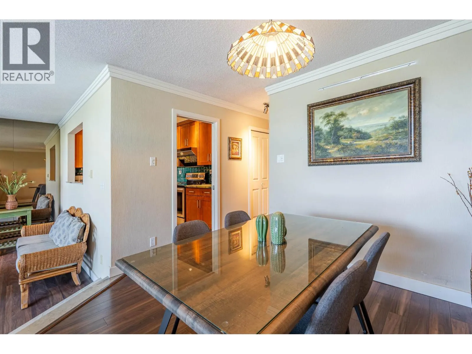 1200 ISLAND PARK WALK