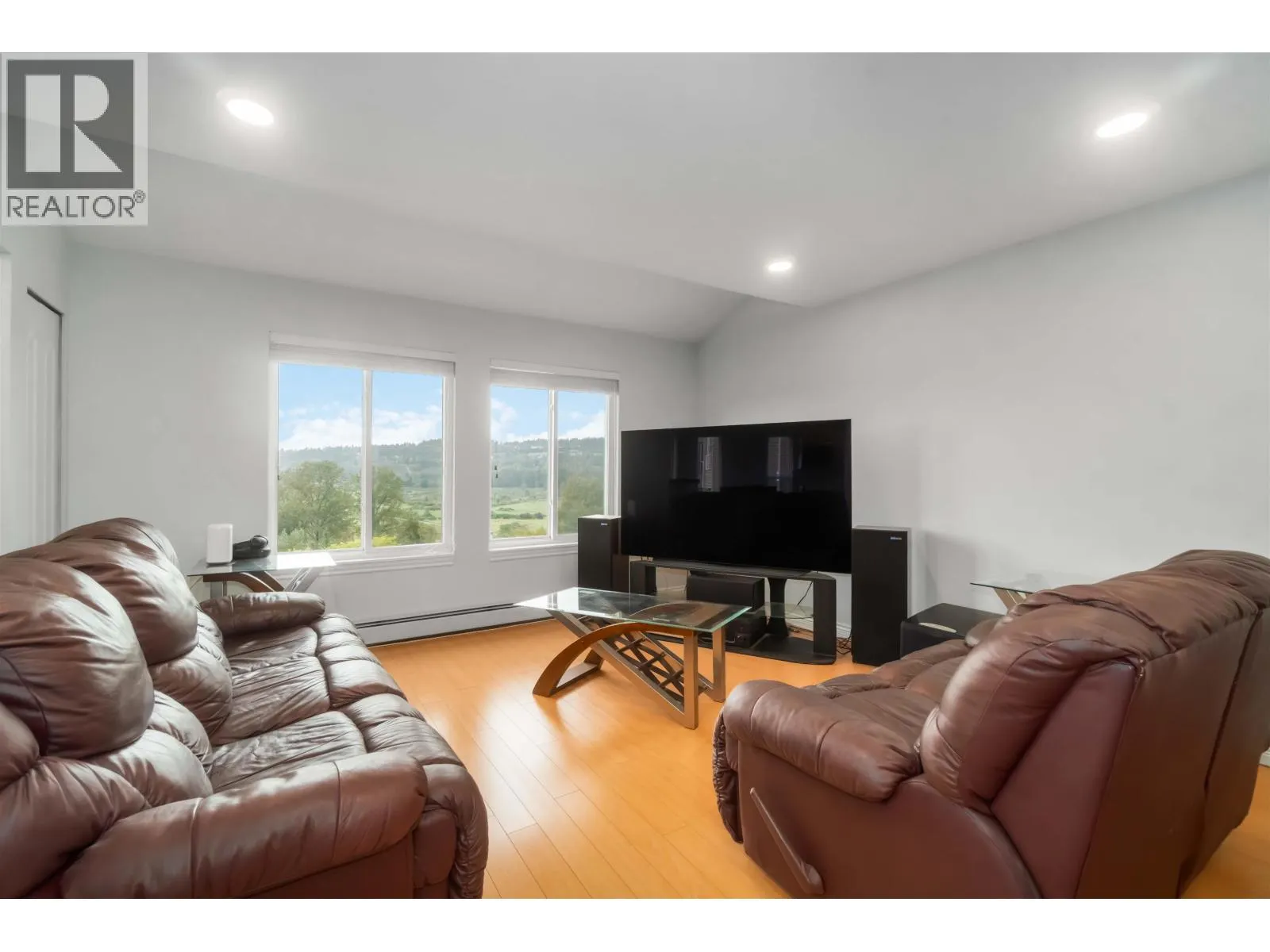 1159 BENNET DRIVE