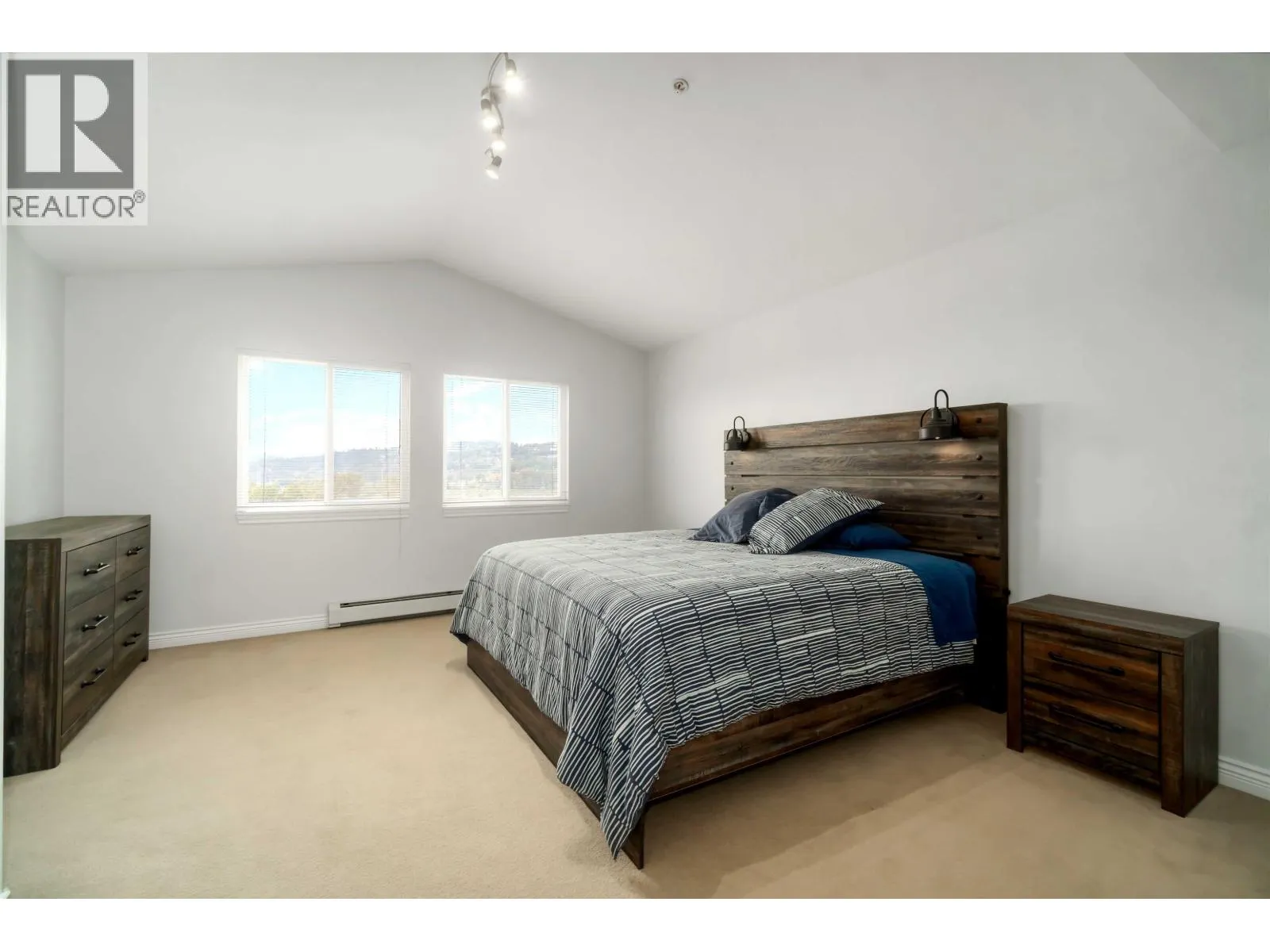 1159 BENNET DRIVE